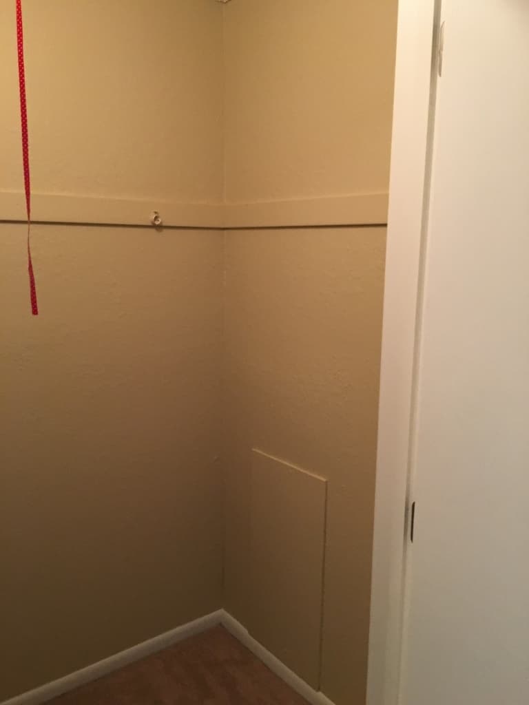 North St. Paul Apartment: 2510 E. 7th Ave.
