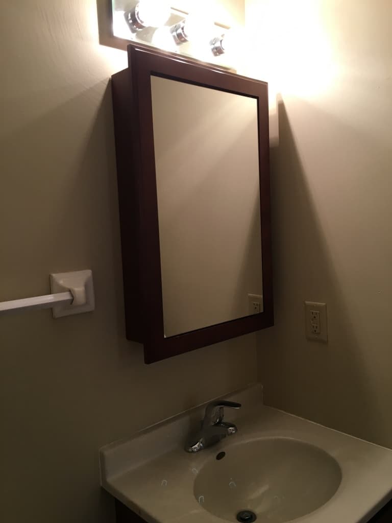 North St. Paul Apartment: 2510 E. 7th Ave.