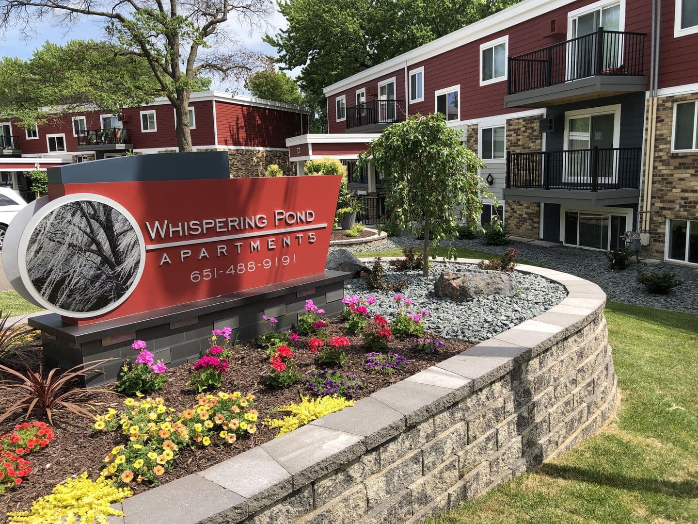 Little Canada Apartment: 180 - 210 County Road B2 E