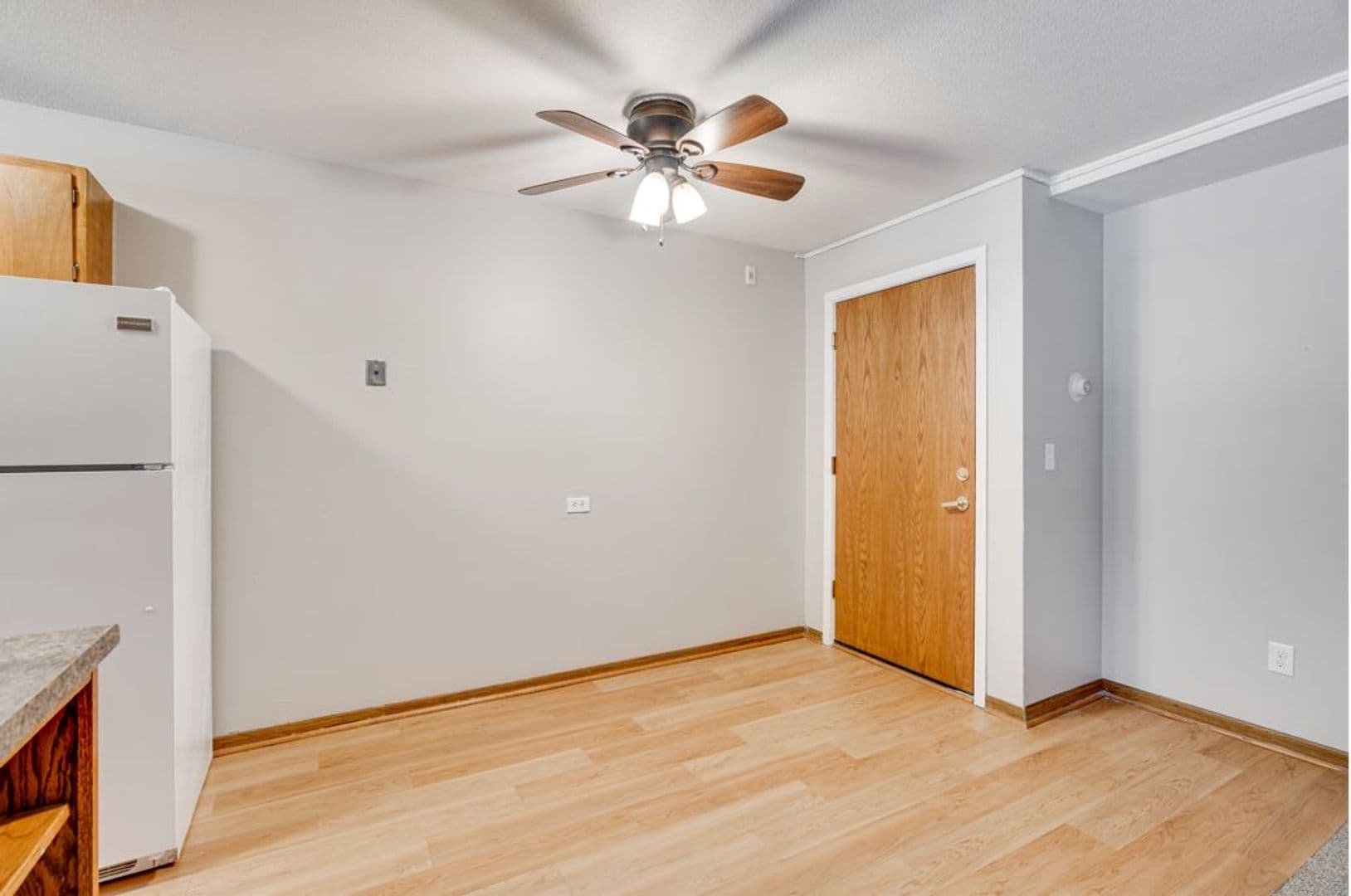 Fridley Apartment: 995 Lynde Drive & 5701 Central Avenue