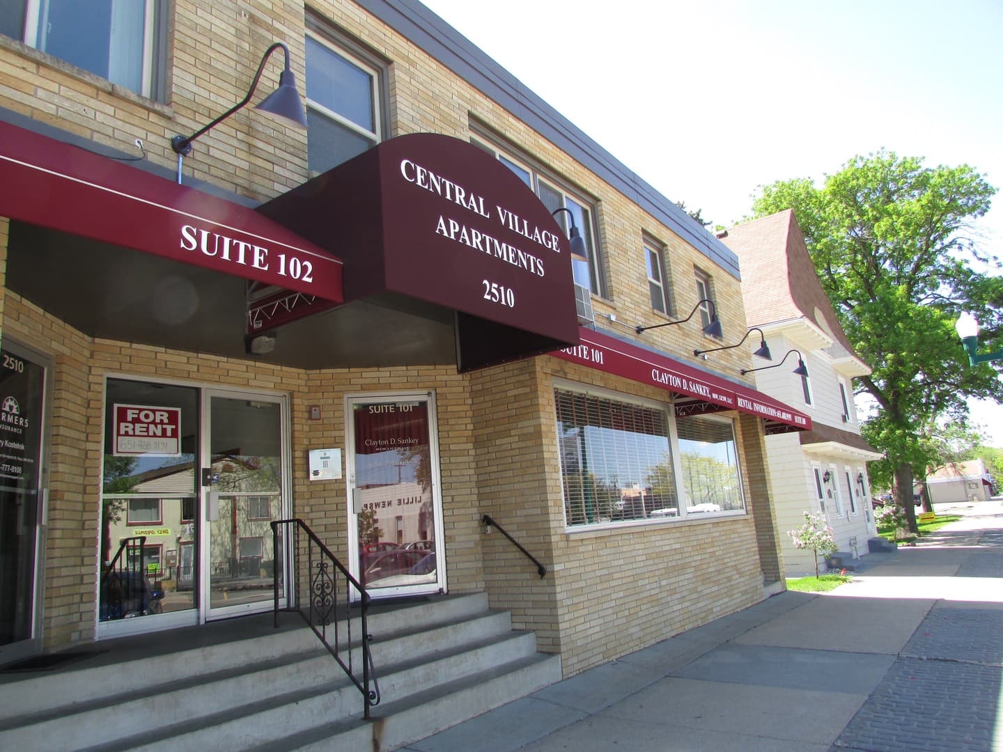 North St. Paul Apartment: 2510 E. 7th Ave.
