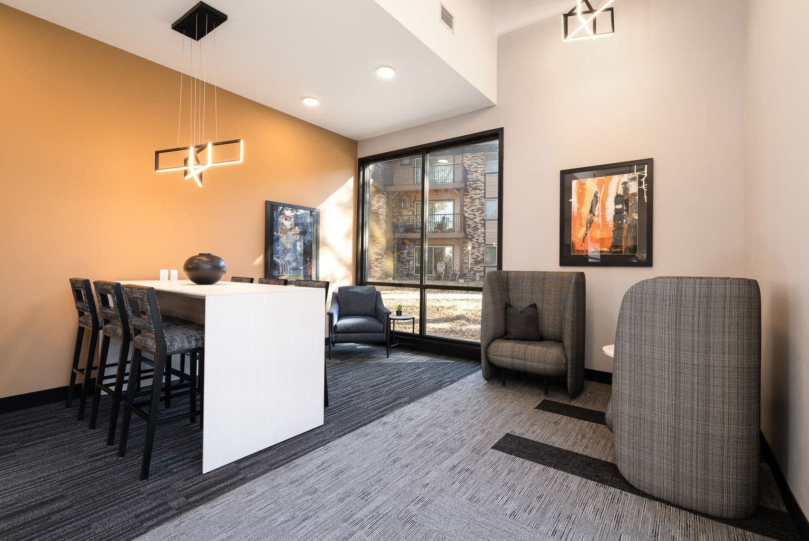 Coon Rapids Apartment: 9985 Butternut Street NW