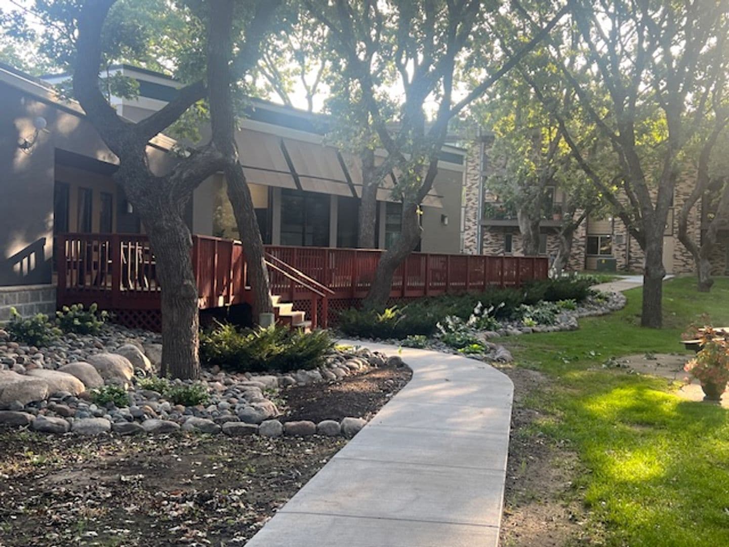 Coon Rapids Apartment: 9985 Butternut Street NW