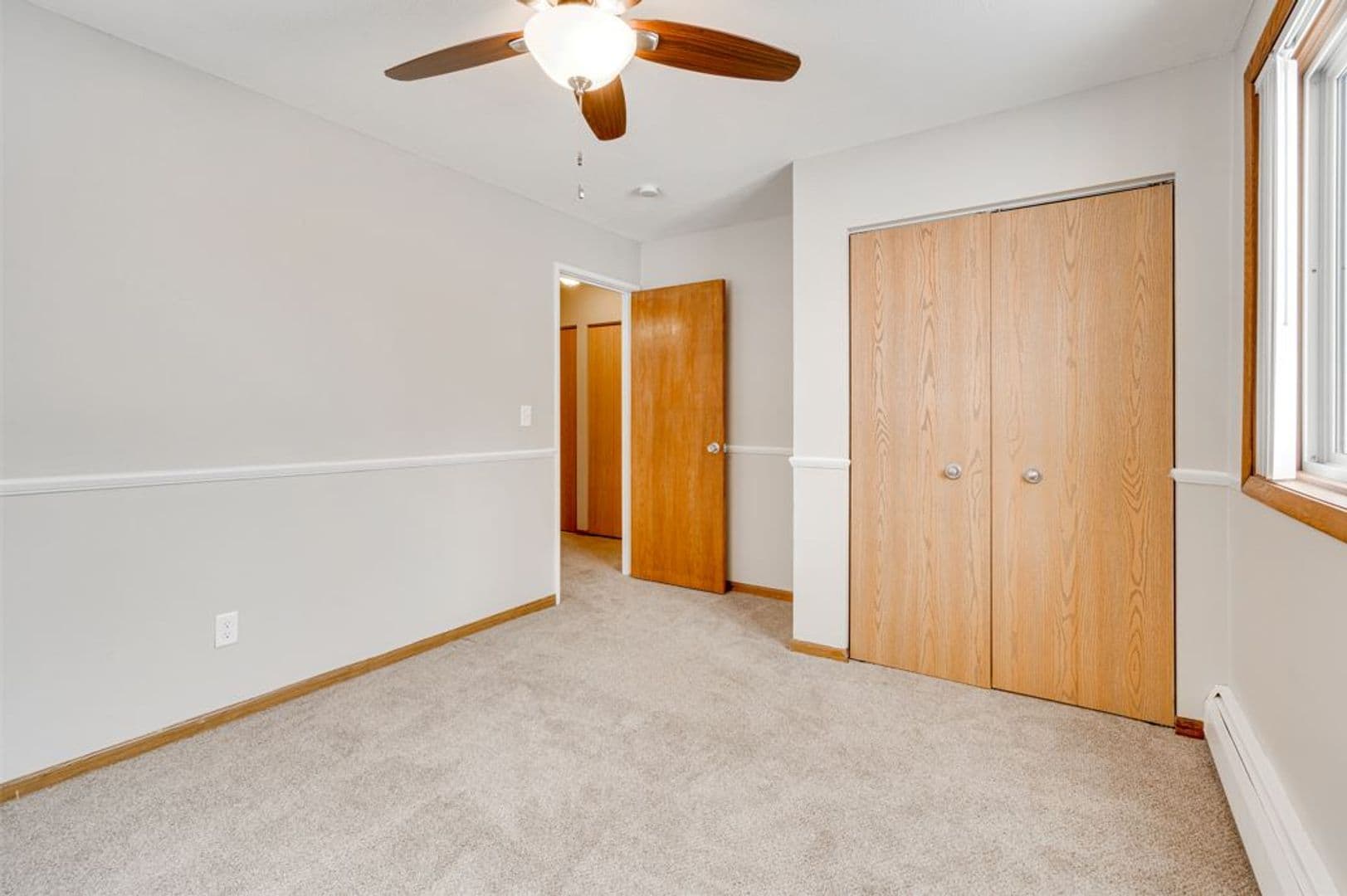 Fridley Apartment: 995 Lynde Drive & 5701 Central Avenue