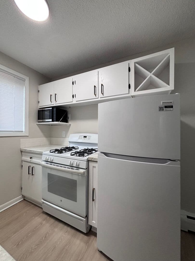 Fridley Apartment: 995 Lynde Drive & 5701 Central Avenue