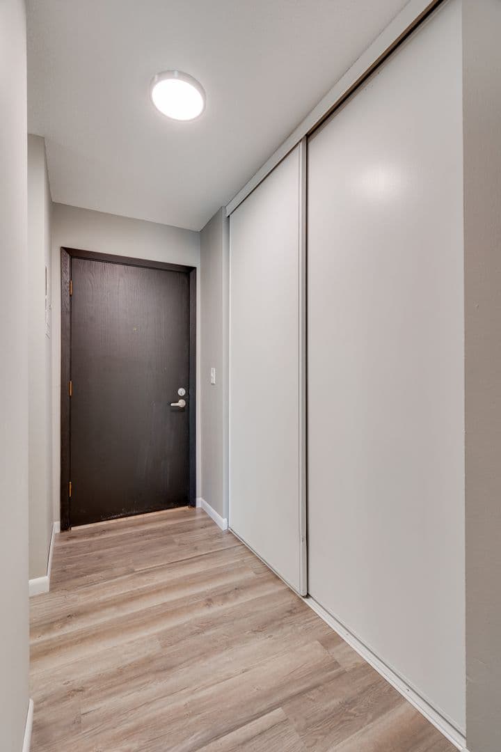 Coon Rapids Apartment: 9985 Butternut Street NW
