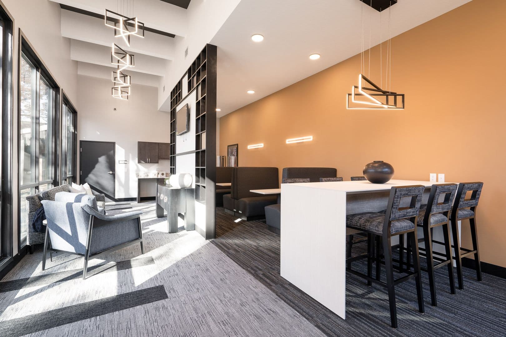 Coon Rapids Apartment: 9985 Butternut Street NW