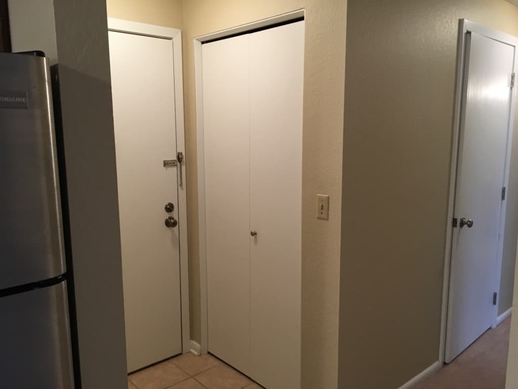 North St. Paul Apartment: 2510 E. 7th Ave.