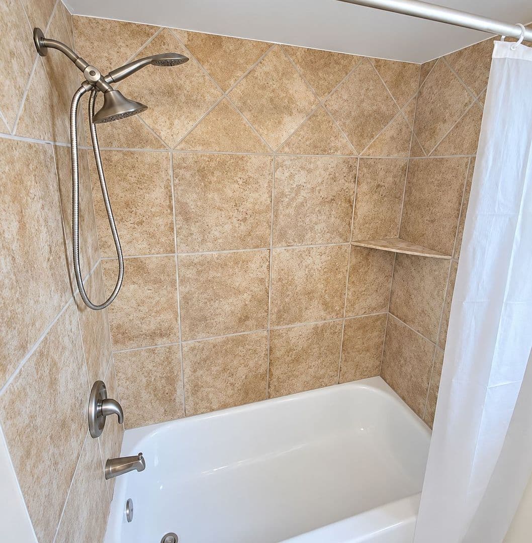 Cape Coral House: 1913 Viscaya Pkwy