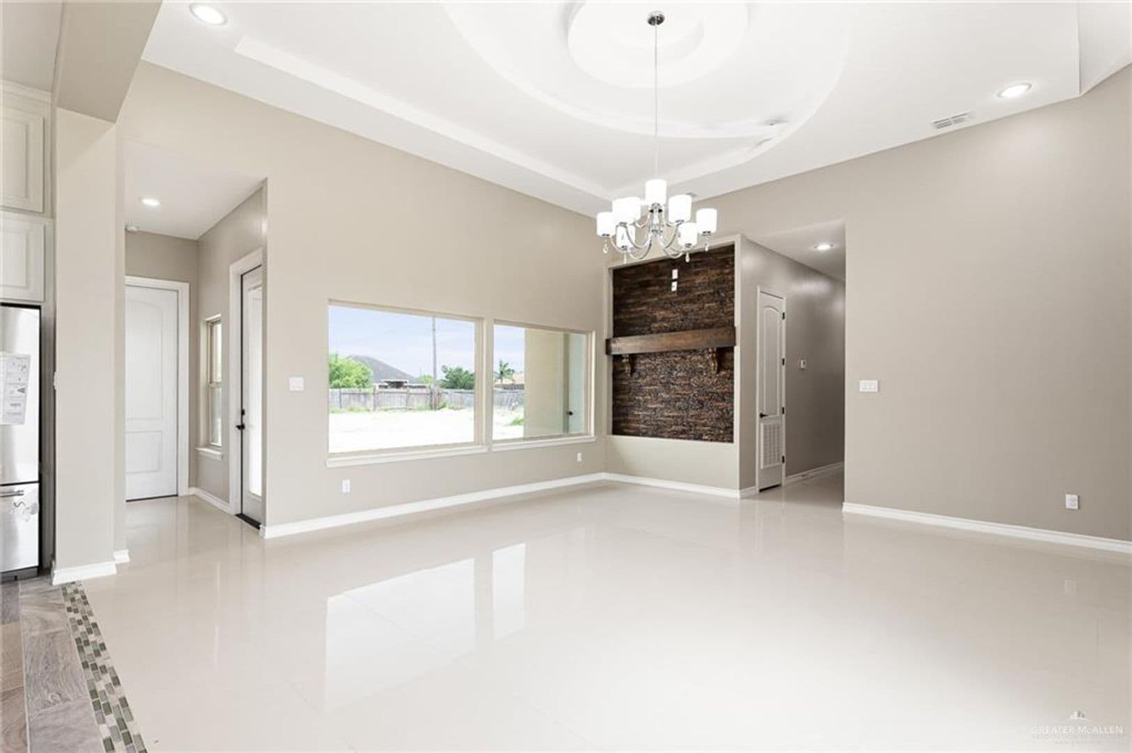 Edenburg House: 512 Ponciana Drive