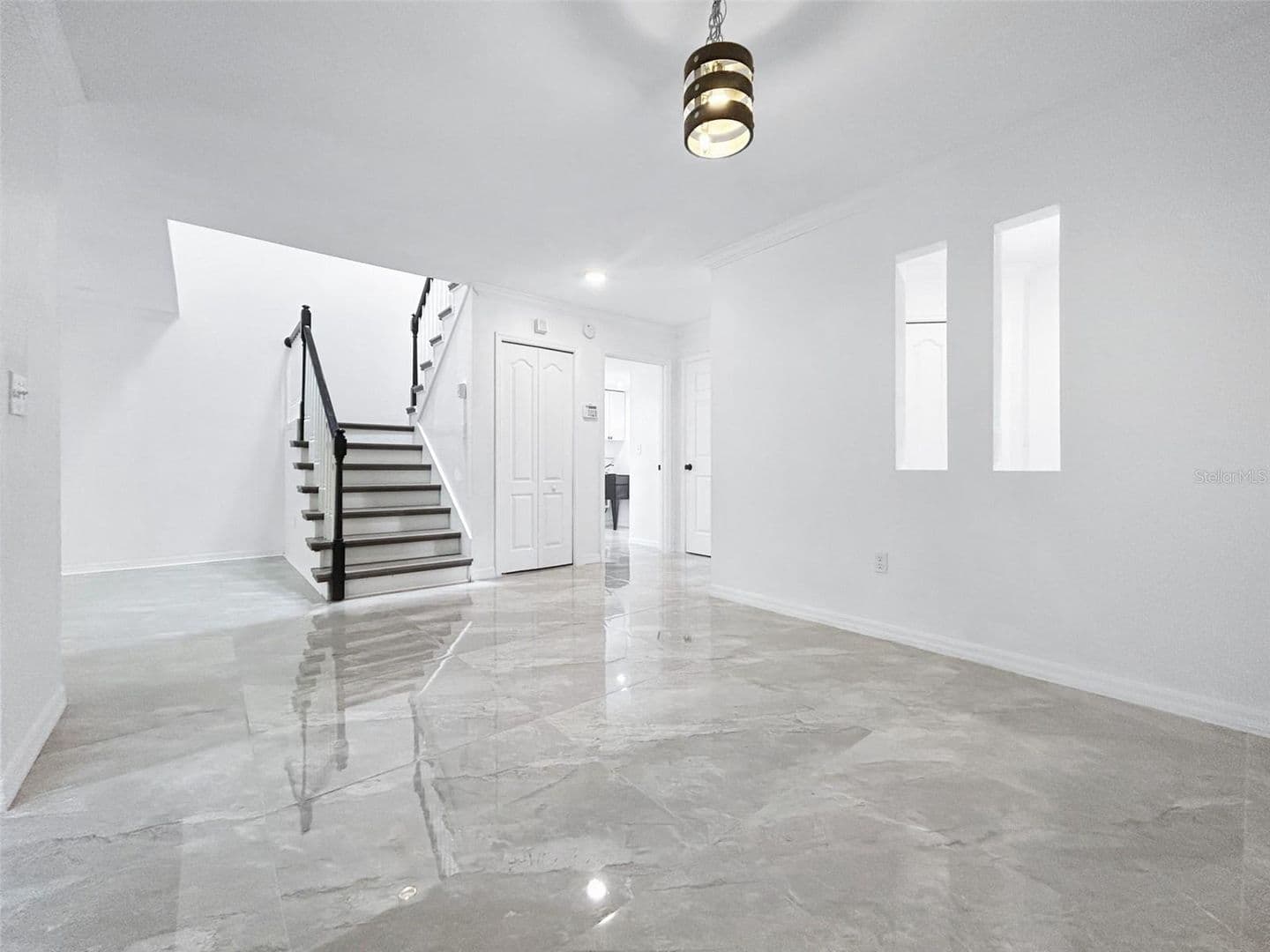 Clearwater Townhome: 2523 Northfield Lane
