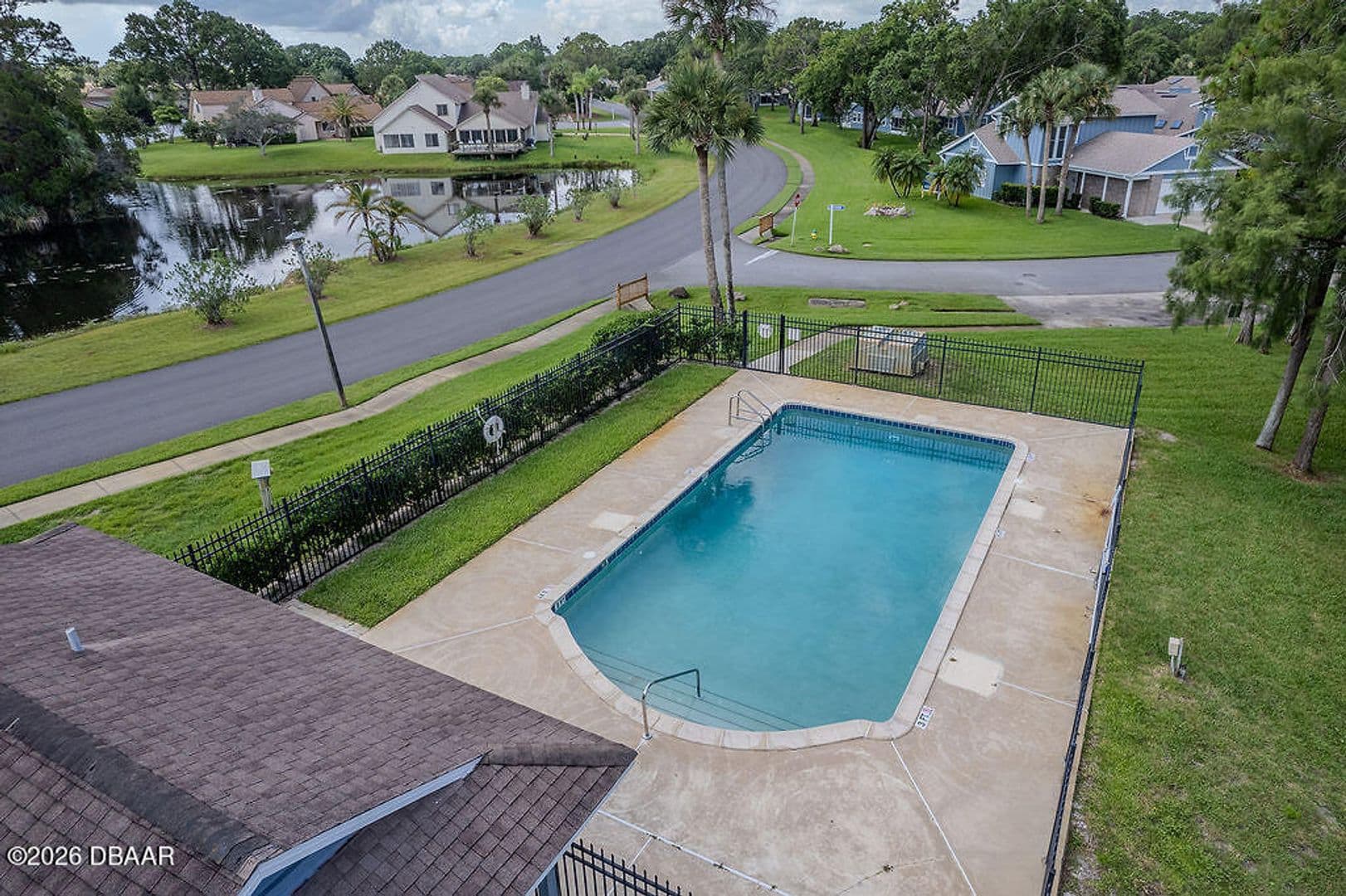 Daytona Beach House: 100 Kingbird Cir