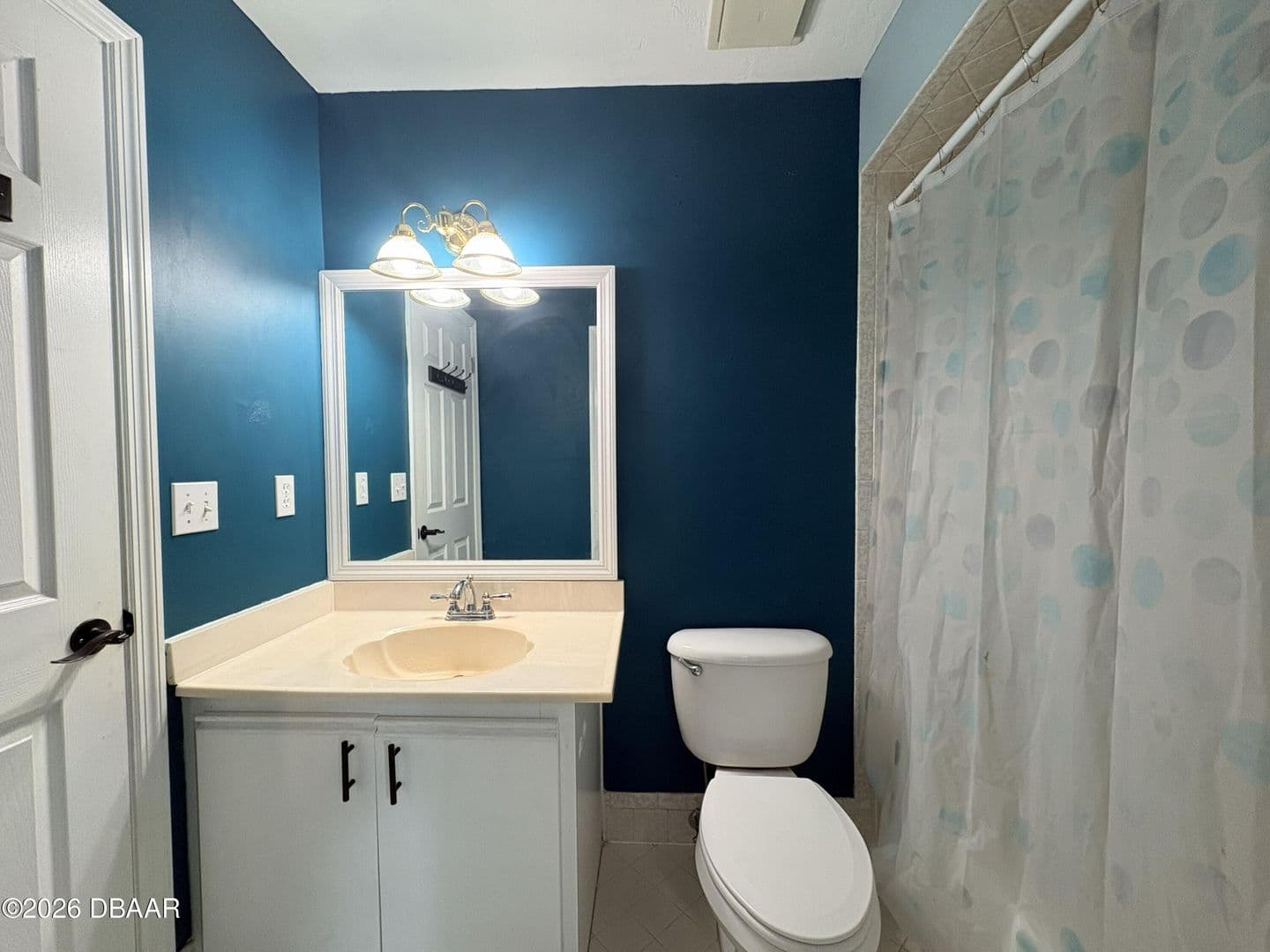 Daytona Beach House: 100 Kingbird Cir