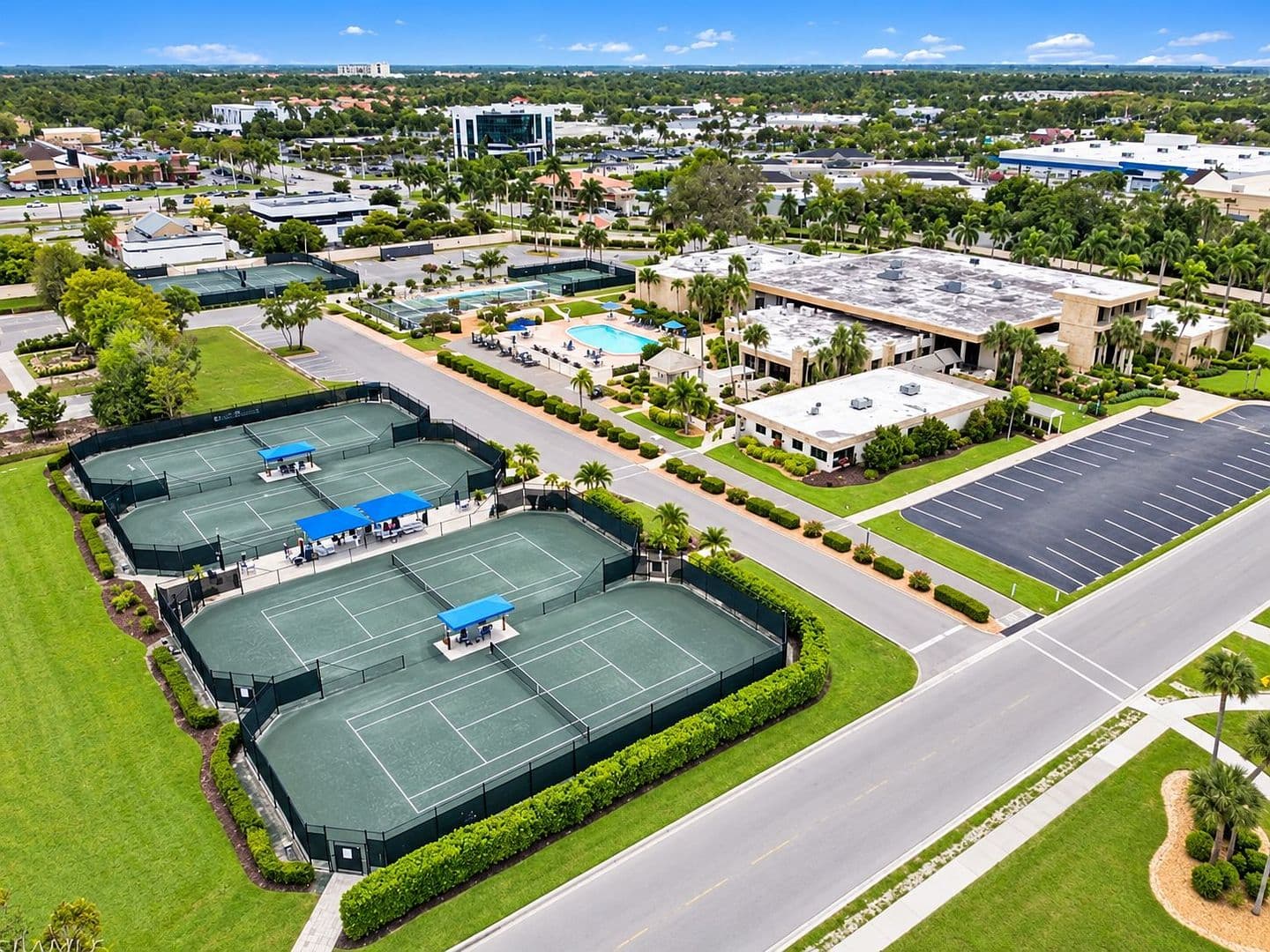 Fort Myers Condo: 1700 Pine Valley Dr Apt 205