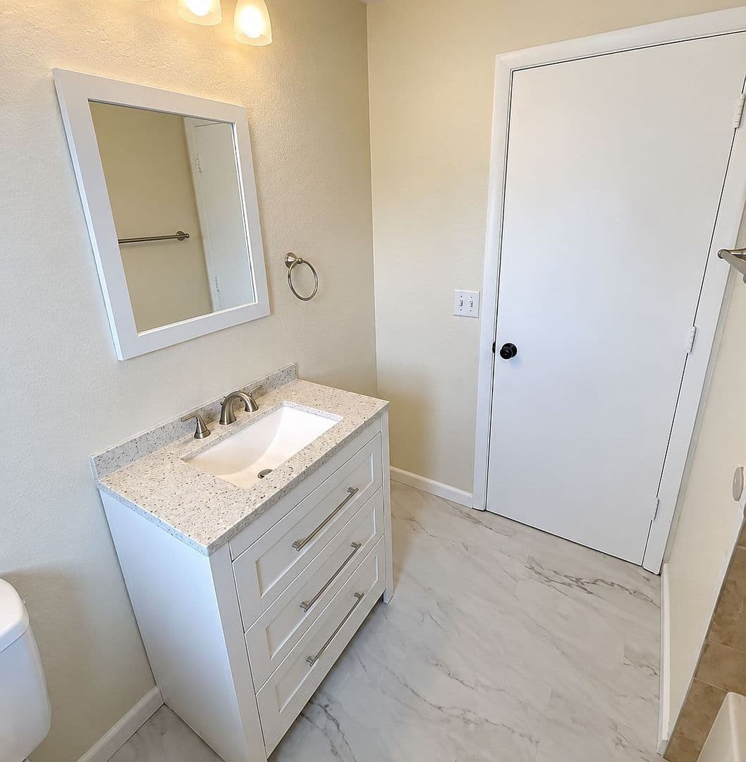 Cape Coral House: 1913 Viscaya Pkwy