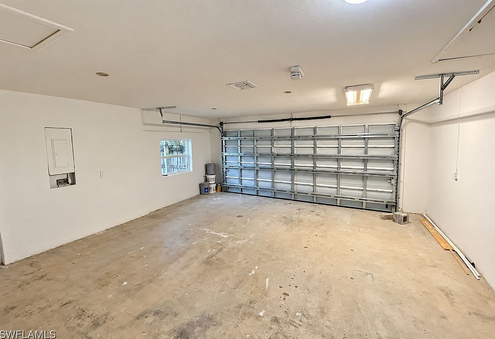 Cape Coral House: 1913 Viscaya Pkwy