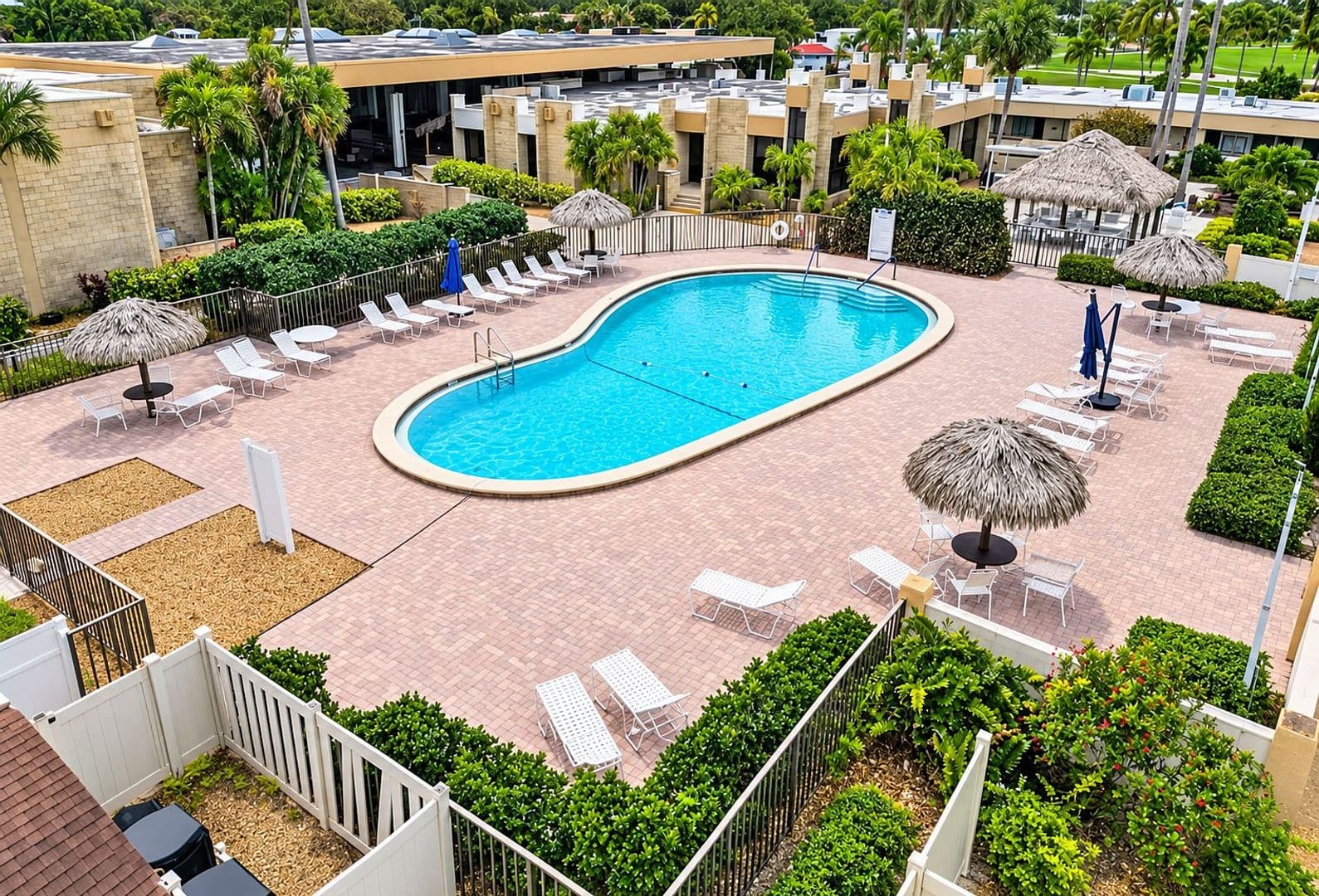 Fort Myers Condo: 1700 Pine Valley Dr Apt 205