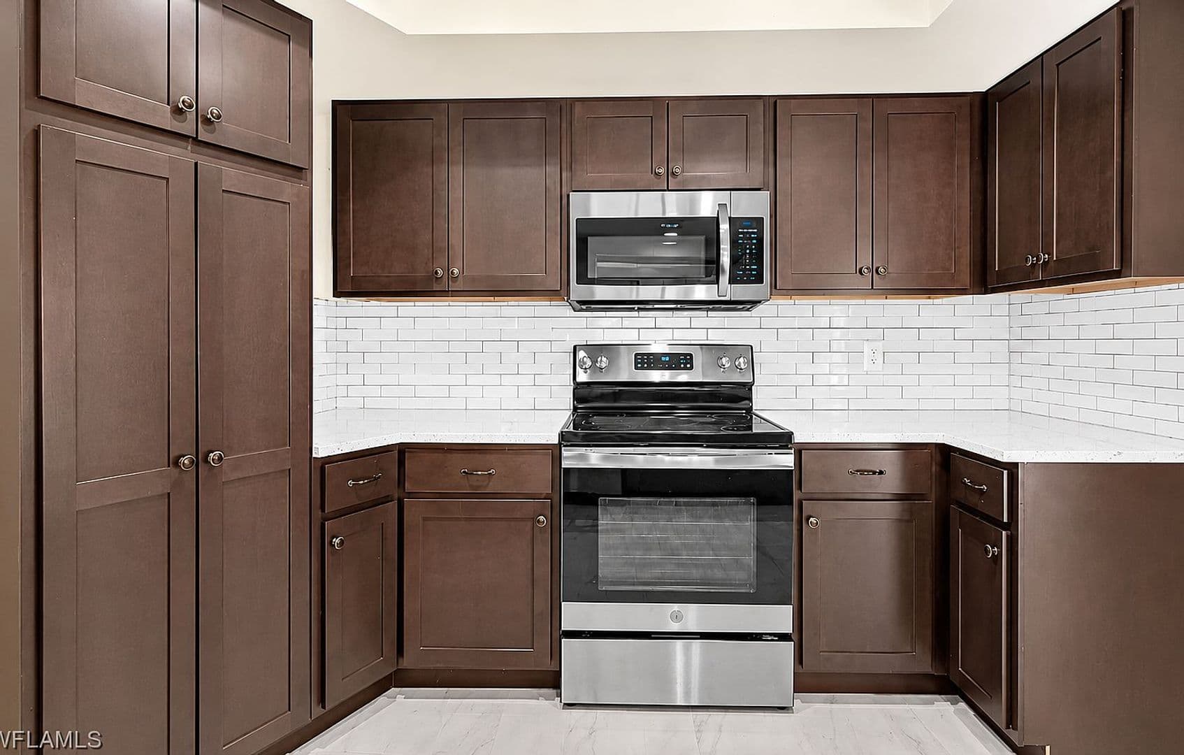 Cape Coral House: 1913 Viscaya Pkwy