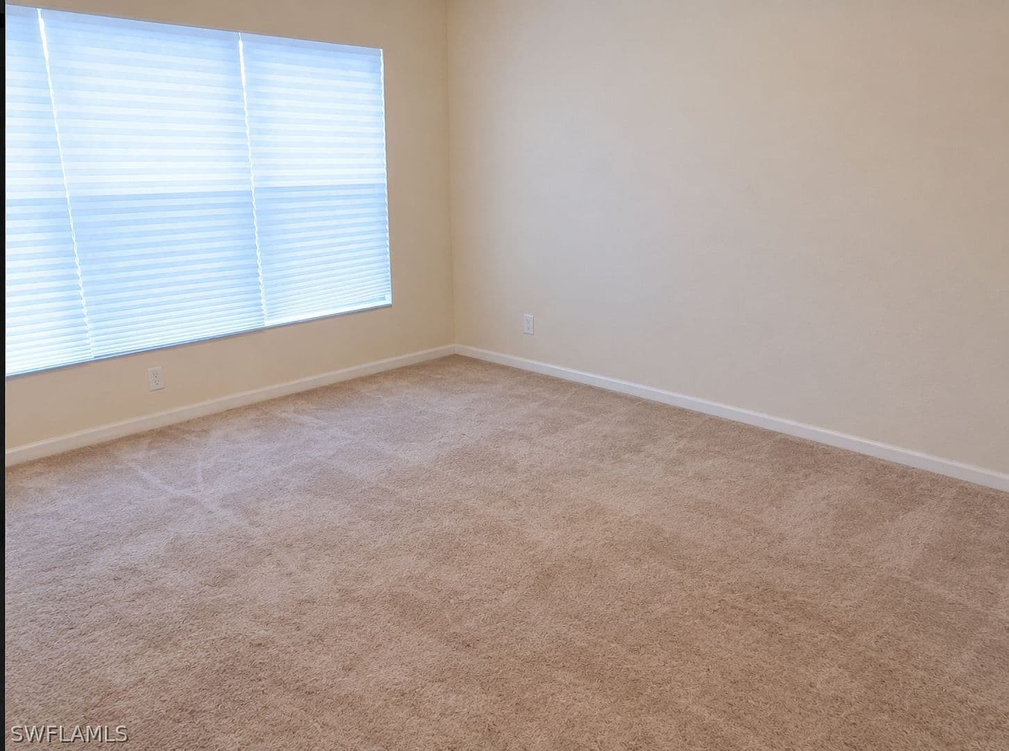 Fort Myers Condo: 8310 Village Edge Cir #3 Fort Myers, FL 33919