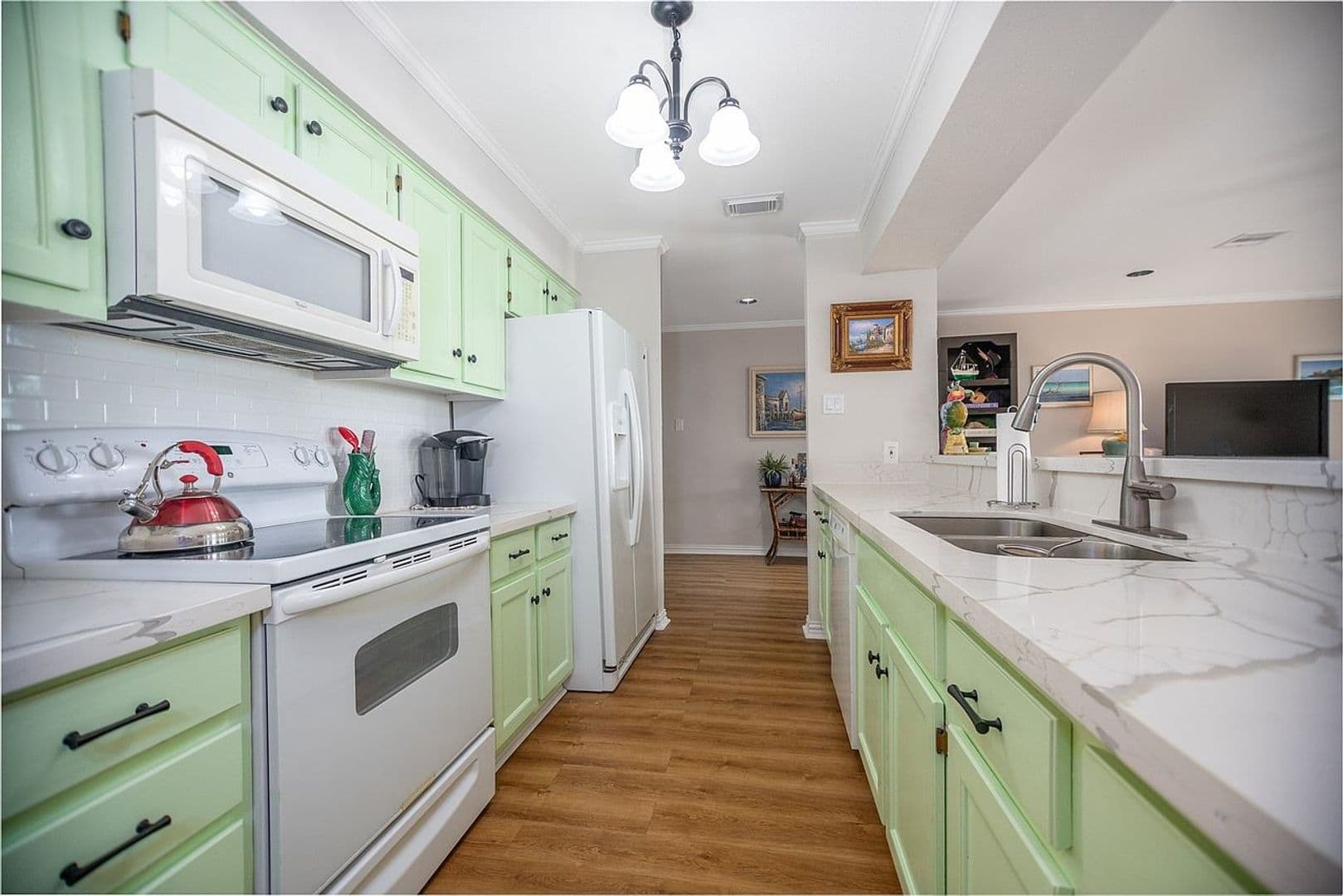 Galveston Condo: 8316 Seawall Blvd #5