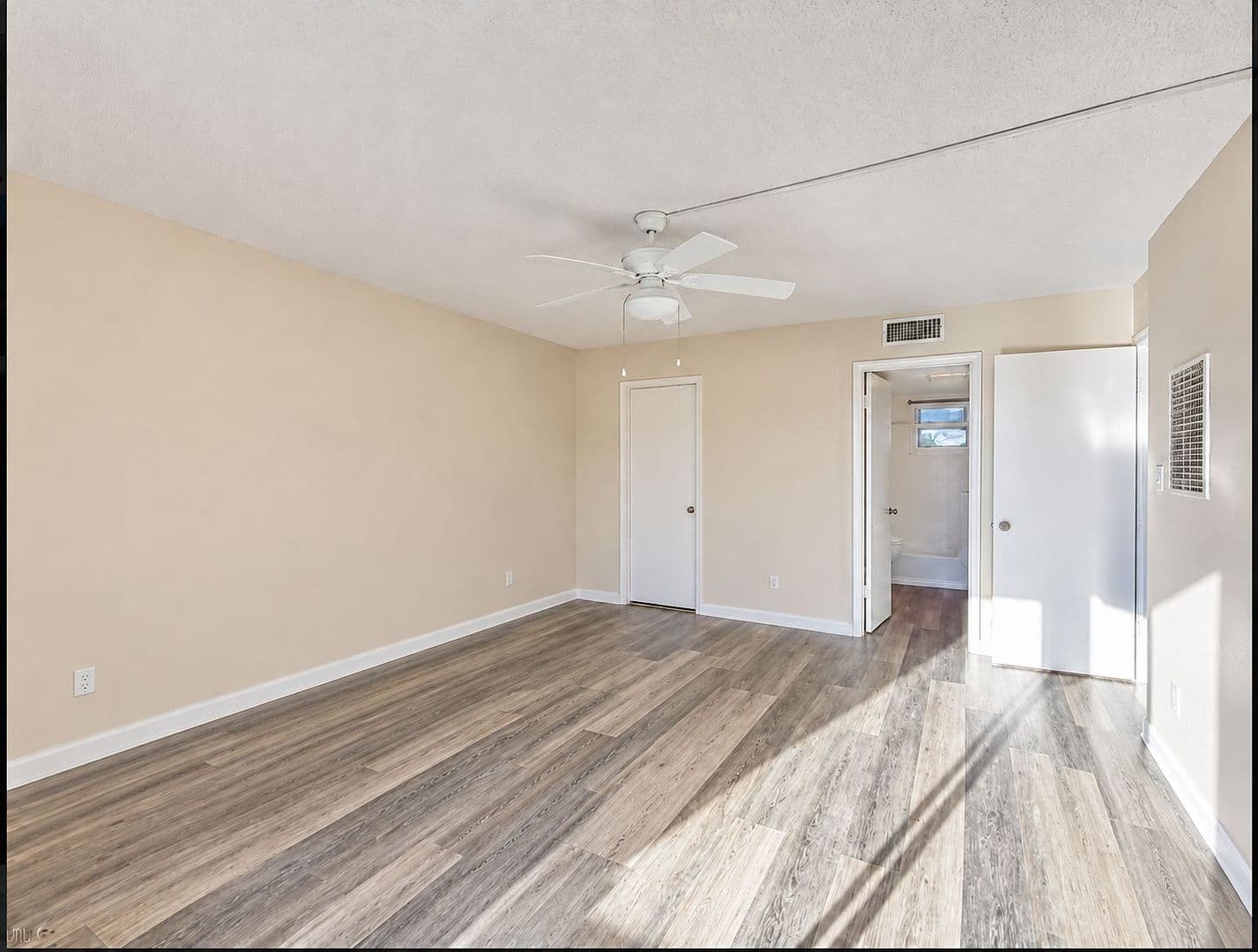 Fort Myers Condo: 1700 Pine Valley Dr Apt 205