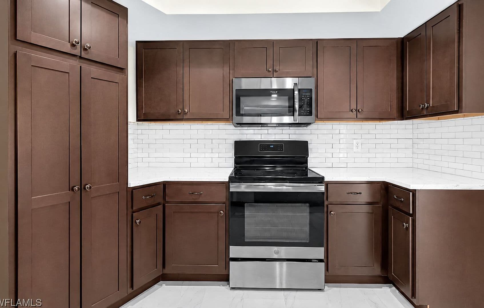 Cape Coral House: 1913 Viscaya Pkwy