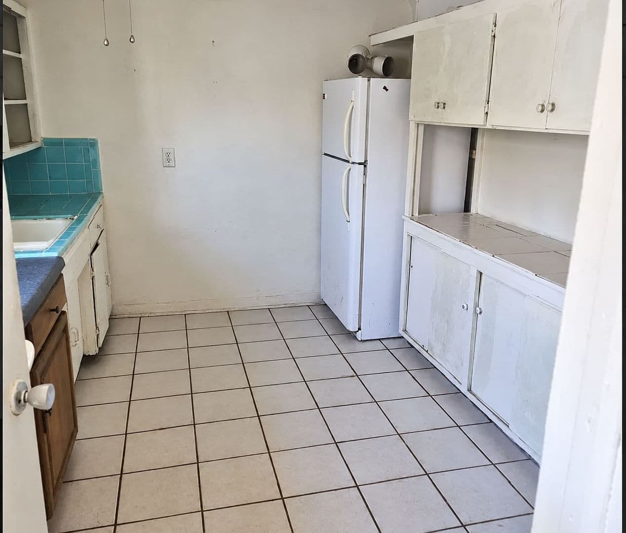 Dunedin House: 346 San Jose Dr
