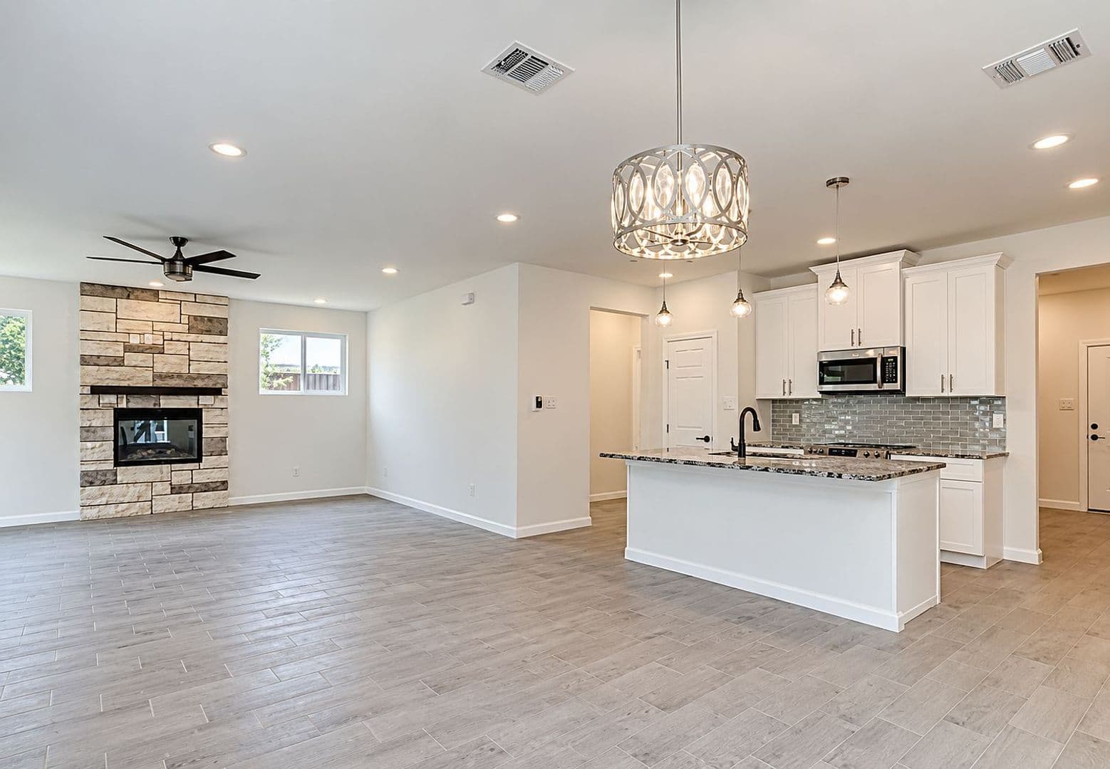Canyon Lake House: 1583 Bonnyview Drive
