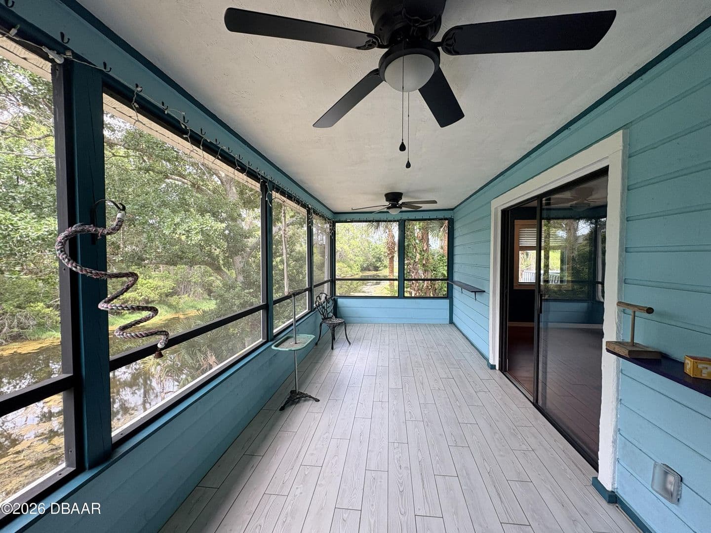 Daytona Beach House: 100 Kingbird Cir