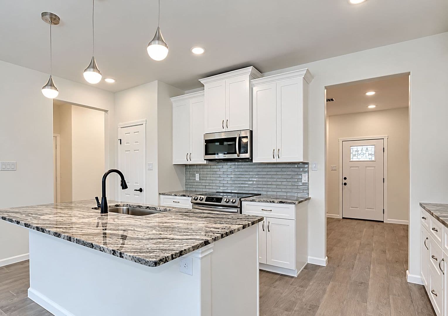 Canyon Lake House: 1583 Bonnyview Drive