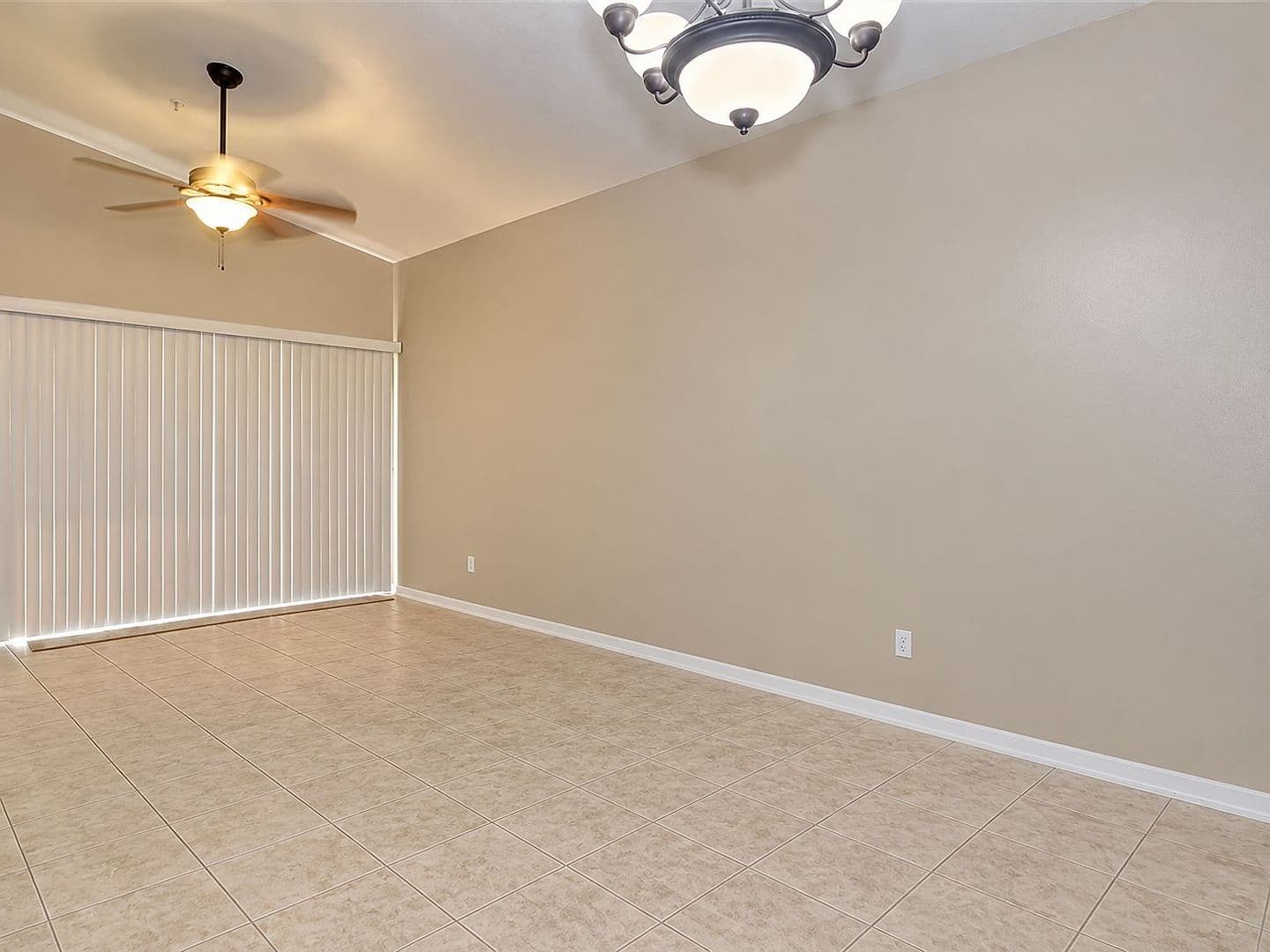 Fort Myers Condo: 15417 Bellamar Circle