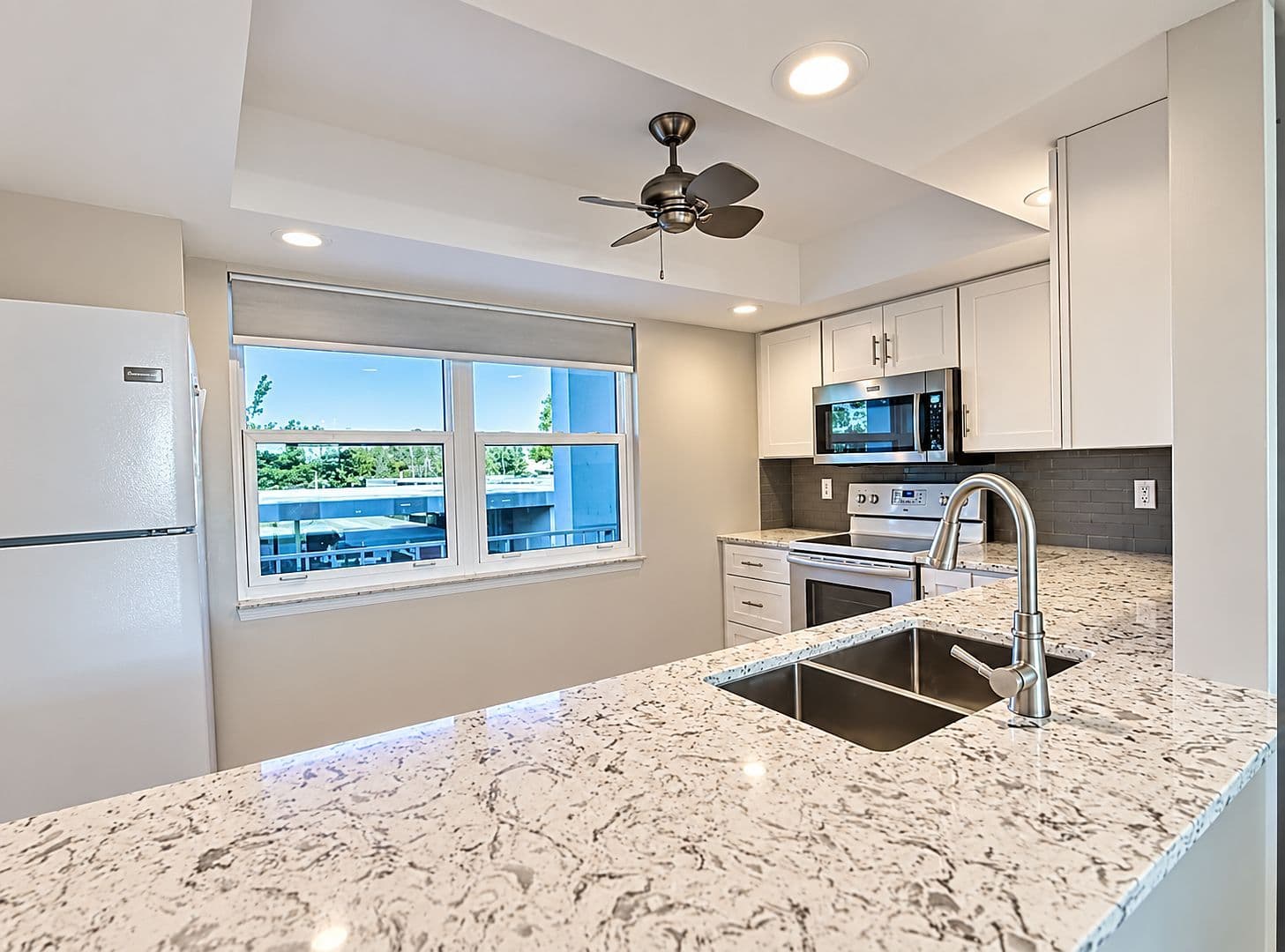 Fort Myers Condo: 1700 Pine Valley Dr Apt 205