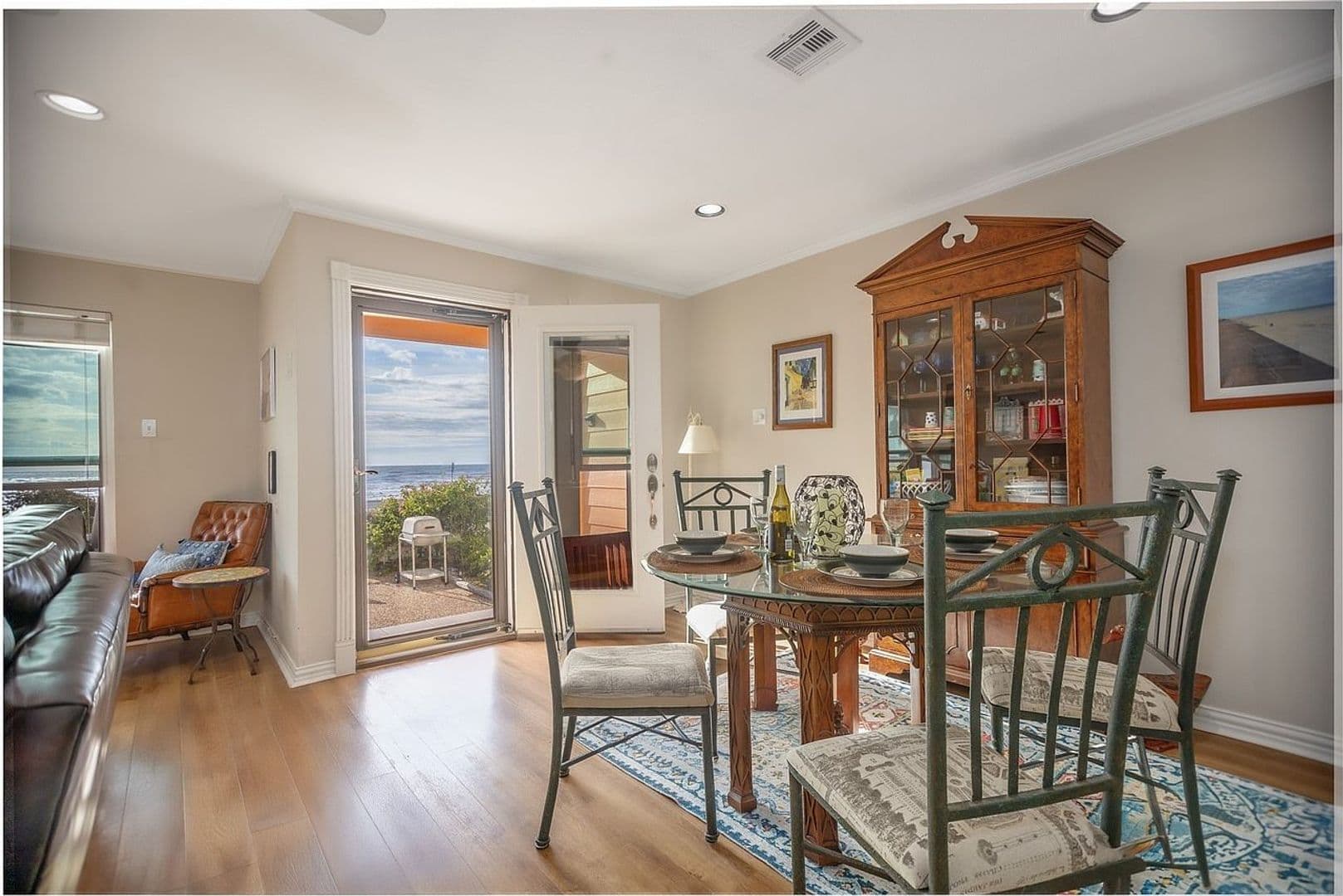 Galveston Condo: 8316 Seawall Blvd #5