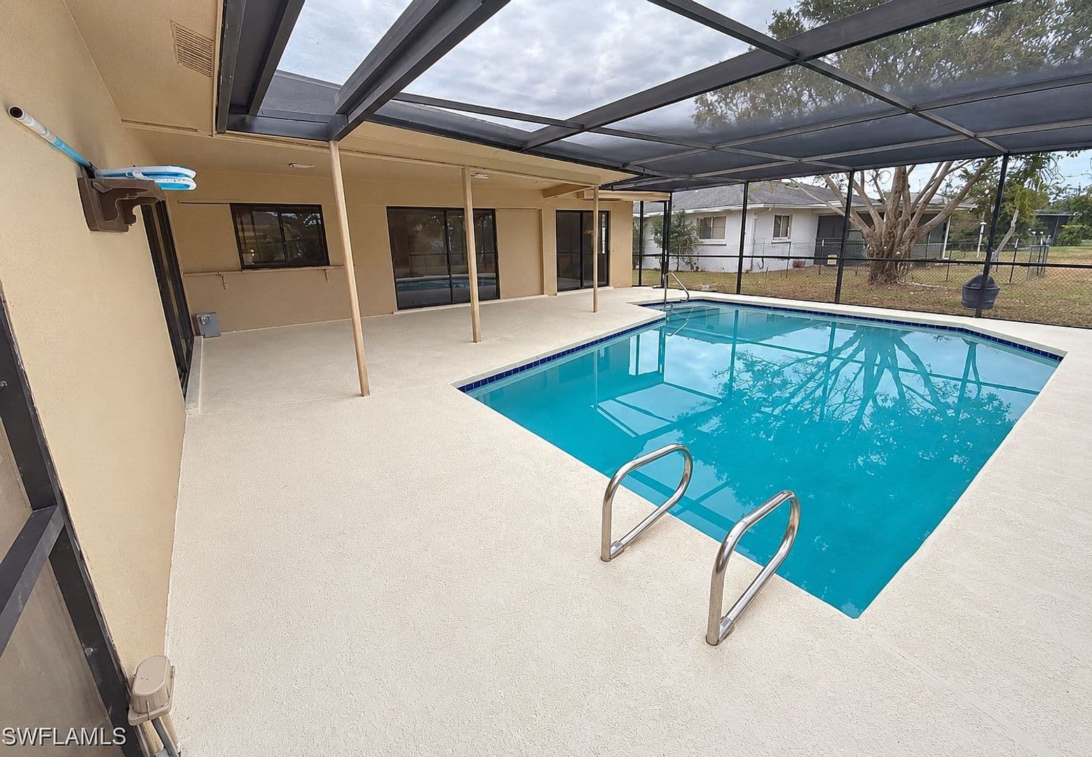 Cape Coral House: 1913 Viscaya Pkwy