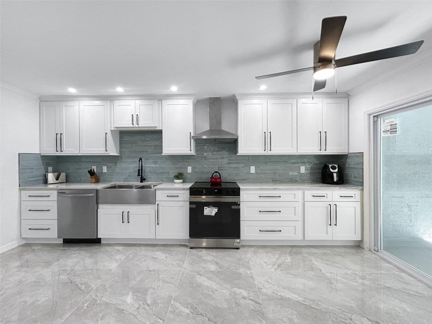 Clearwater Townhome: 2523 Northfield Lane