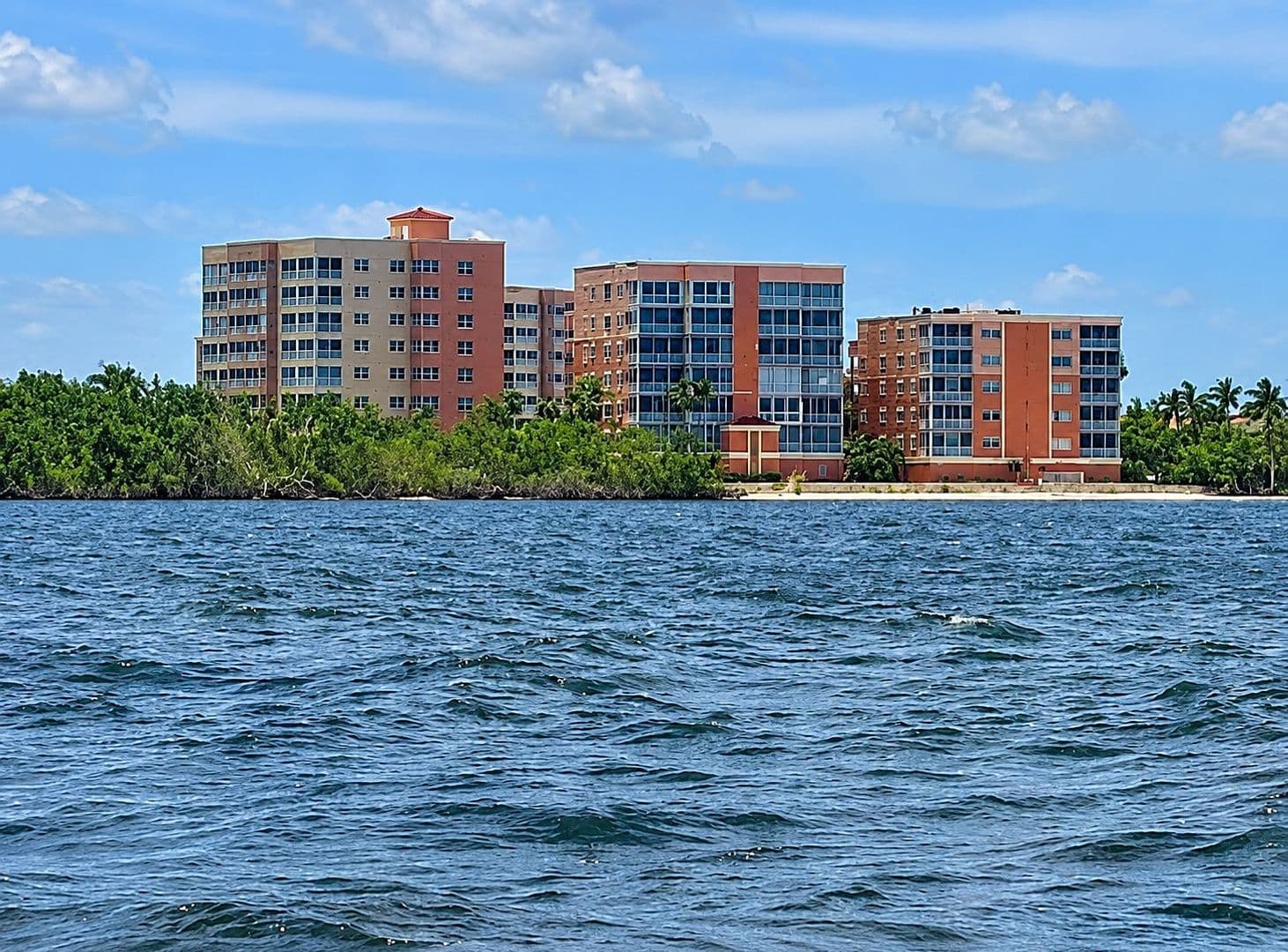 Fort Myers Condo: 14815 Laguna Dr #103