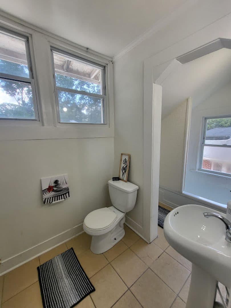 Atlanta Apartment: 980 Harte Drive SW