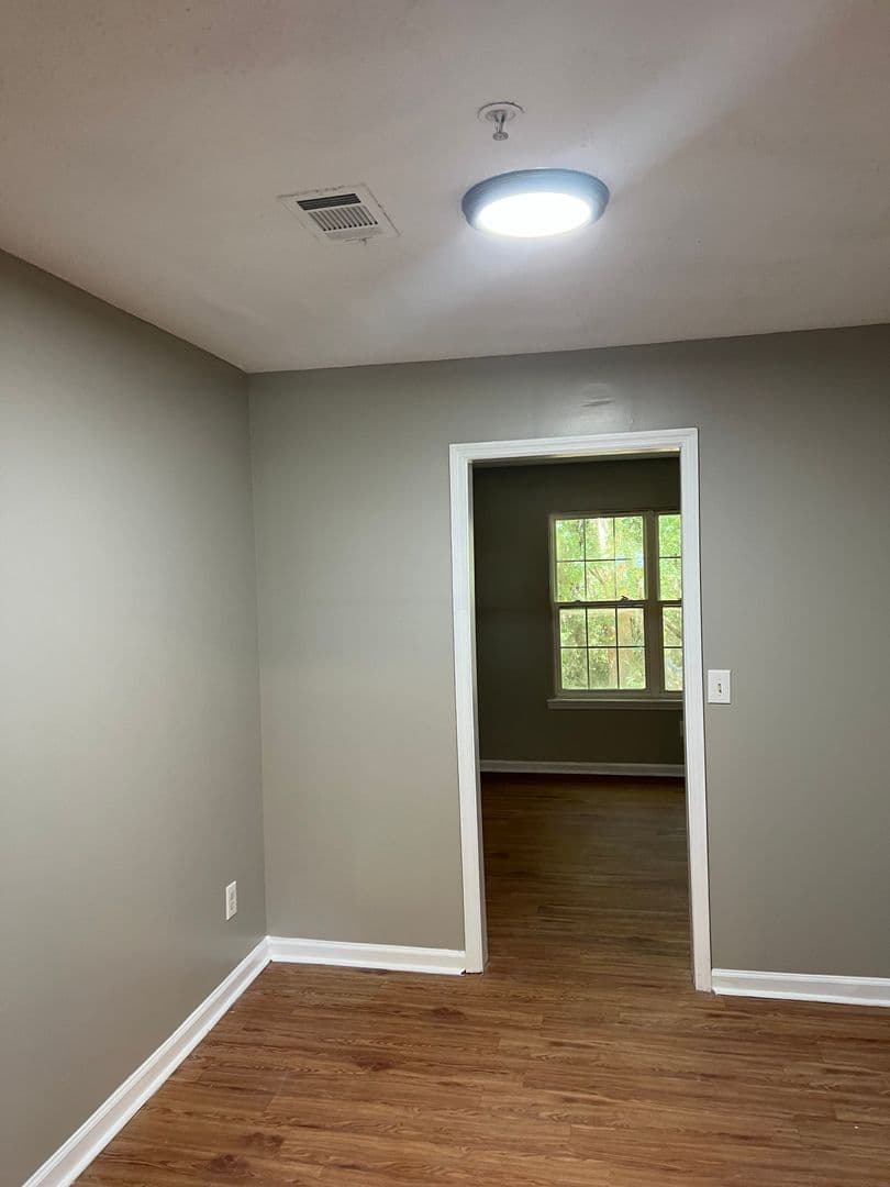 Stone Mountain Townhome: 1074 Thornwoode Lane