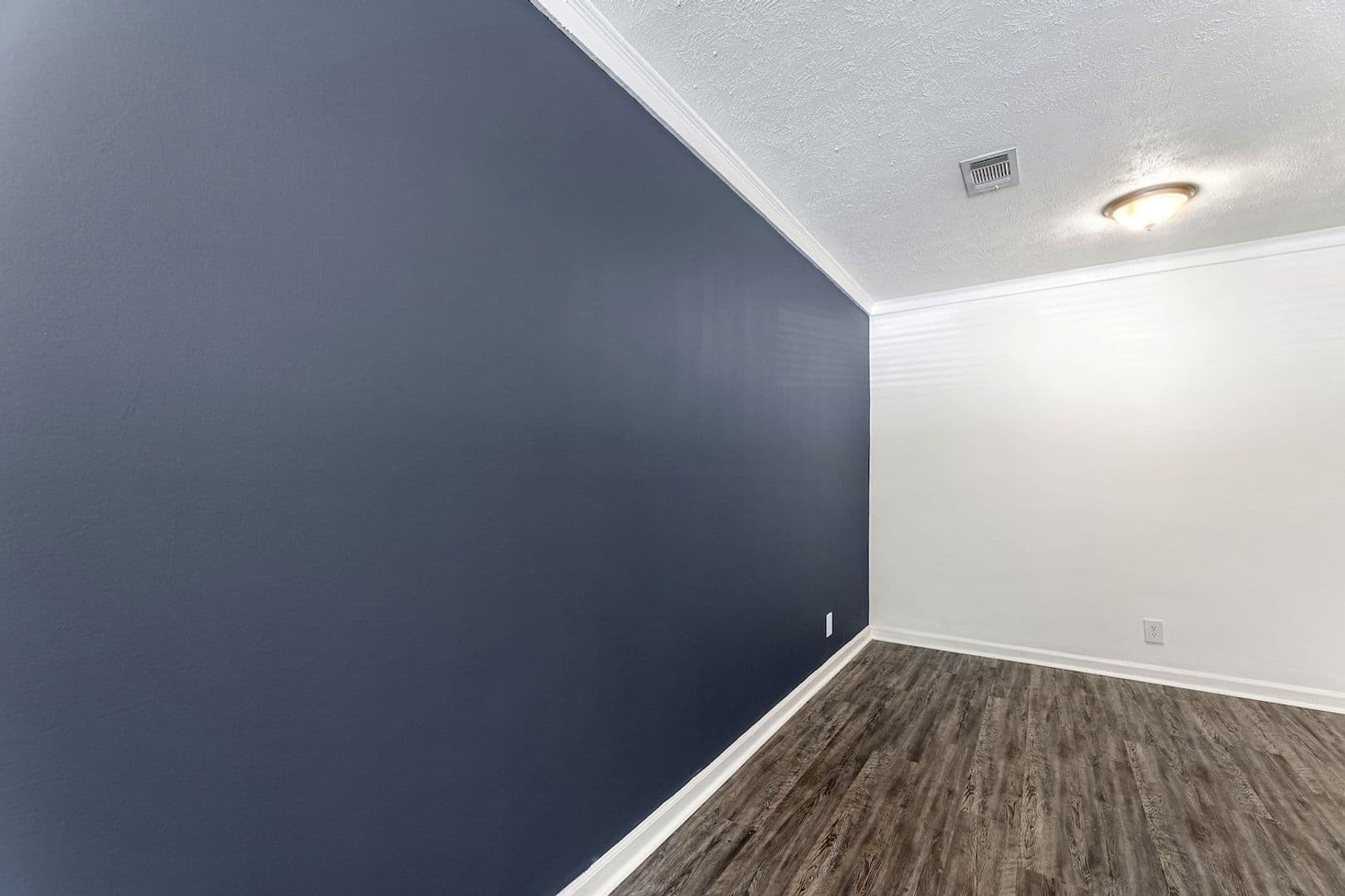 Cumming Apartment: 1006 Tribble Gap Road