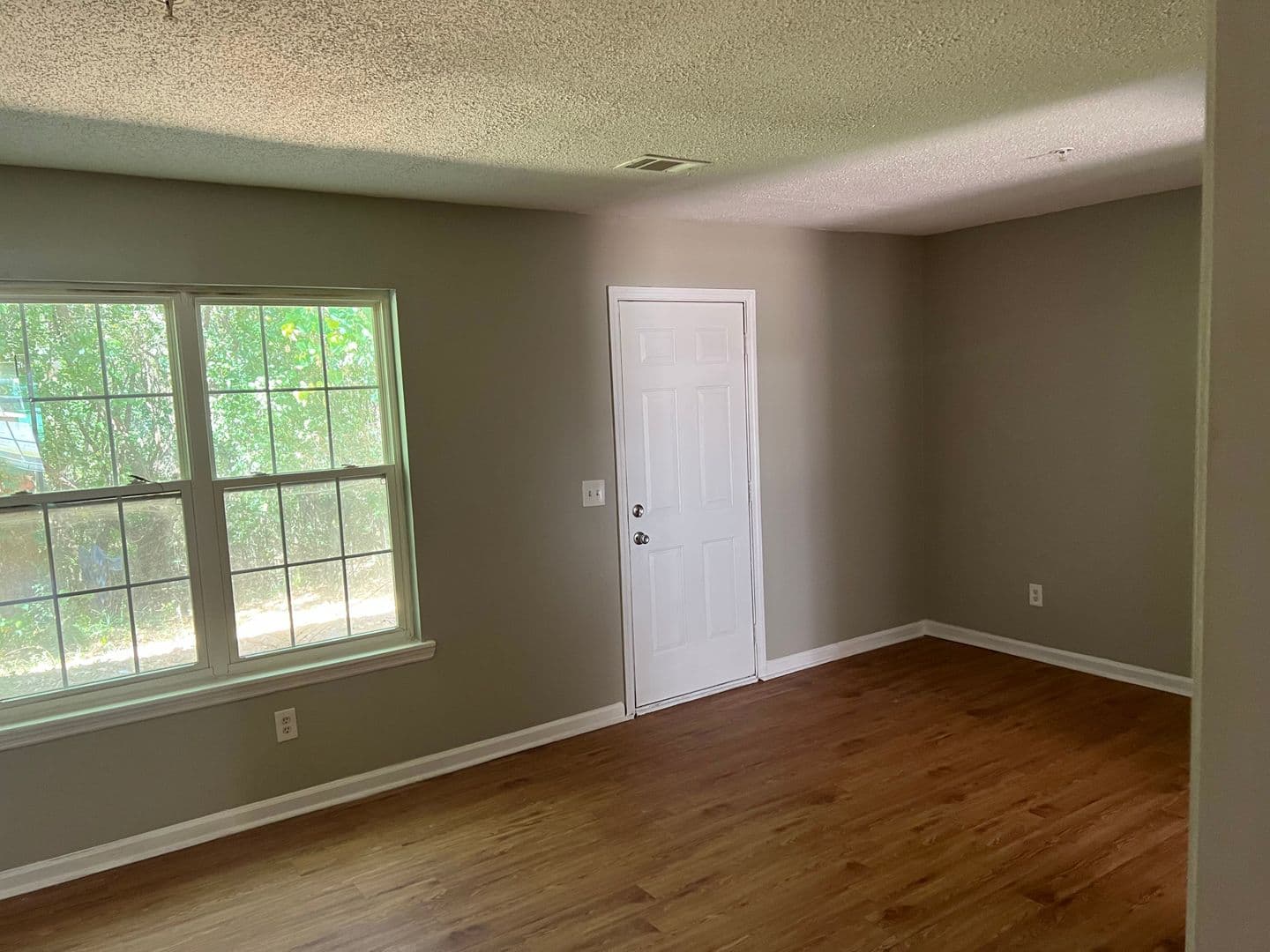 Stone Mountain Townhome: 1074 Thornwoode Lane