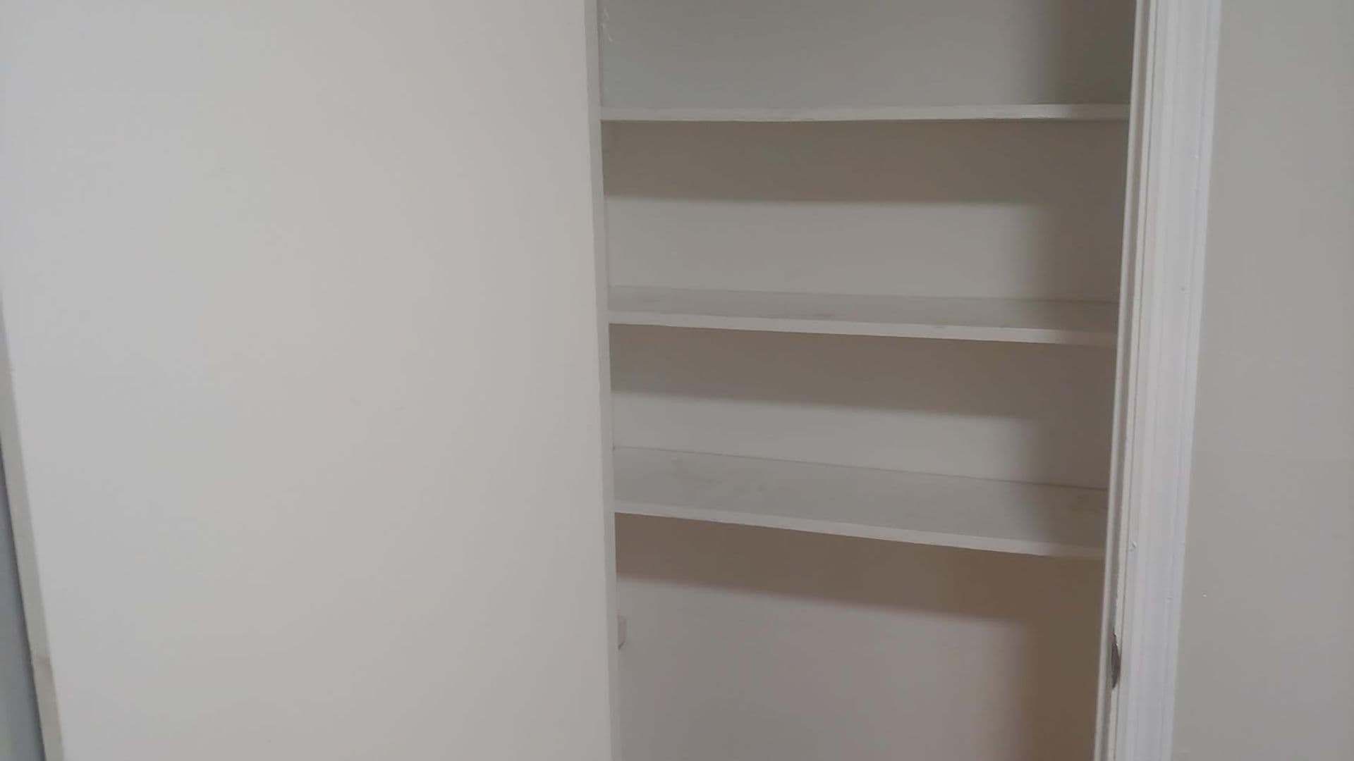 Forest Park Apartment: 417 Barton Drive