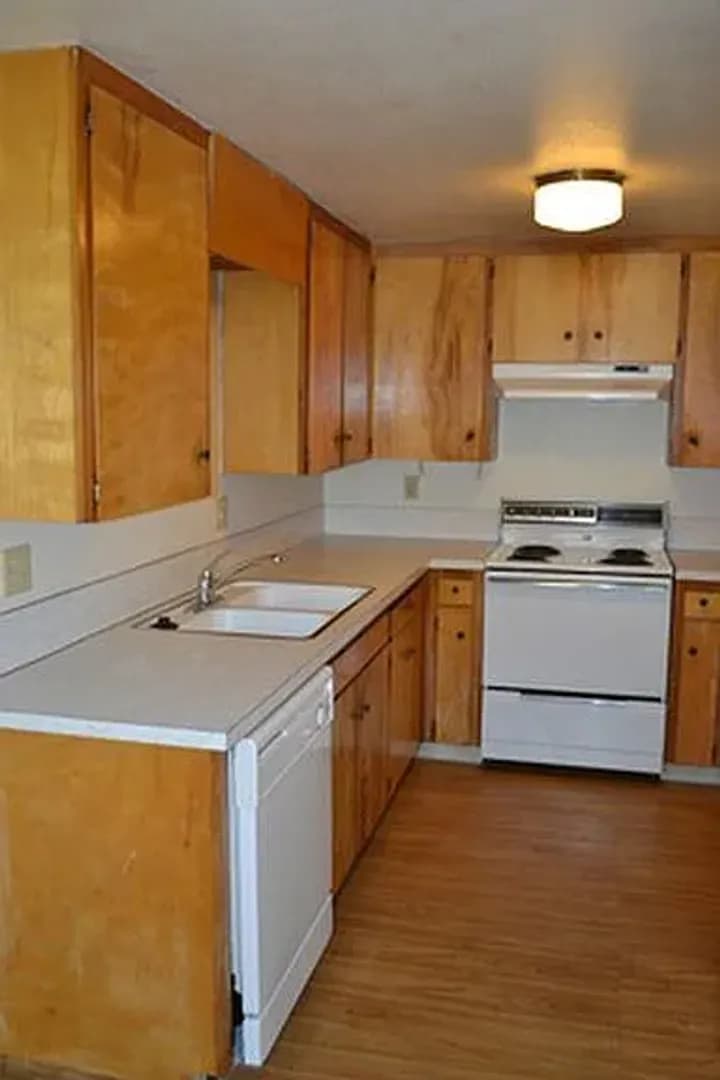 Corvallis House: 1240 NW 26th St