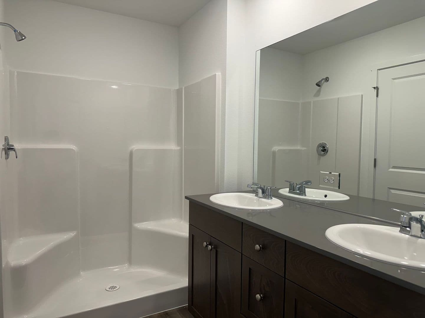 Albany House: 1240 Nolan Ave SE