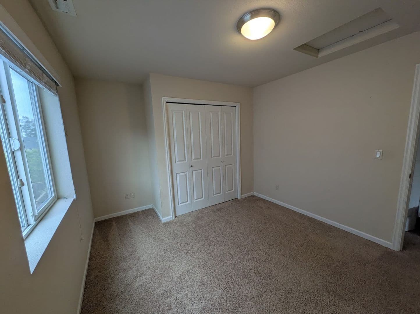 Albany House: 2641 Beehollow Lane NW