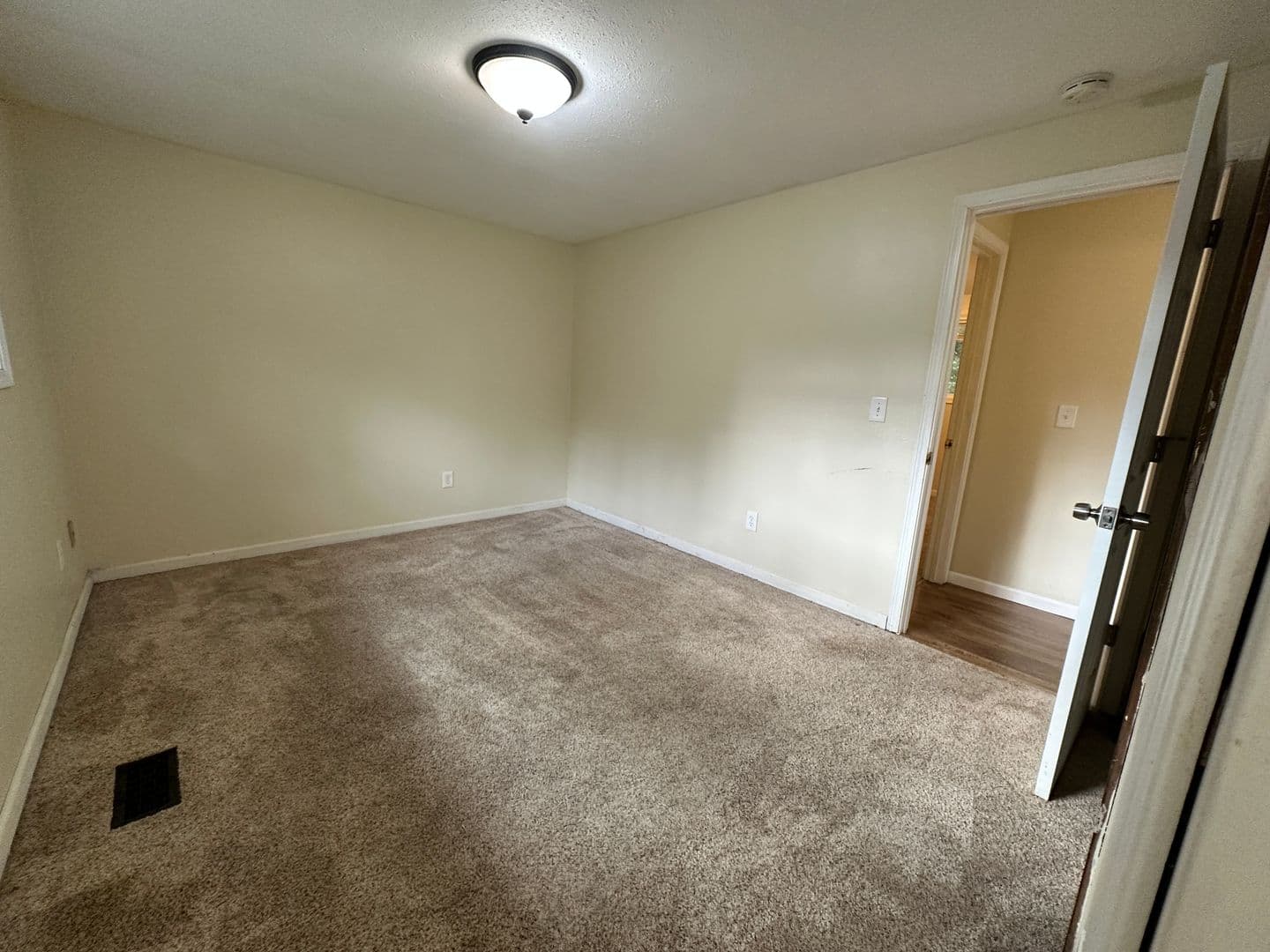 Corvallis House: 2935 NW Satinwood St