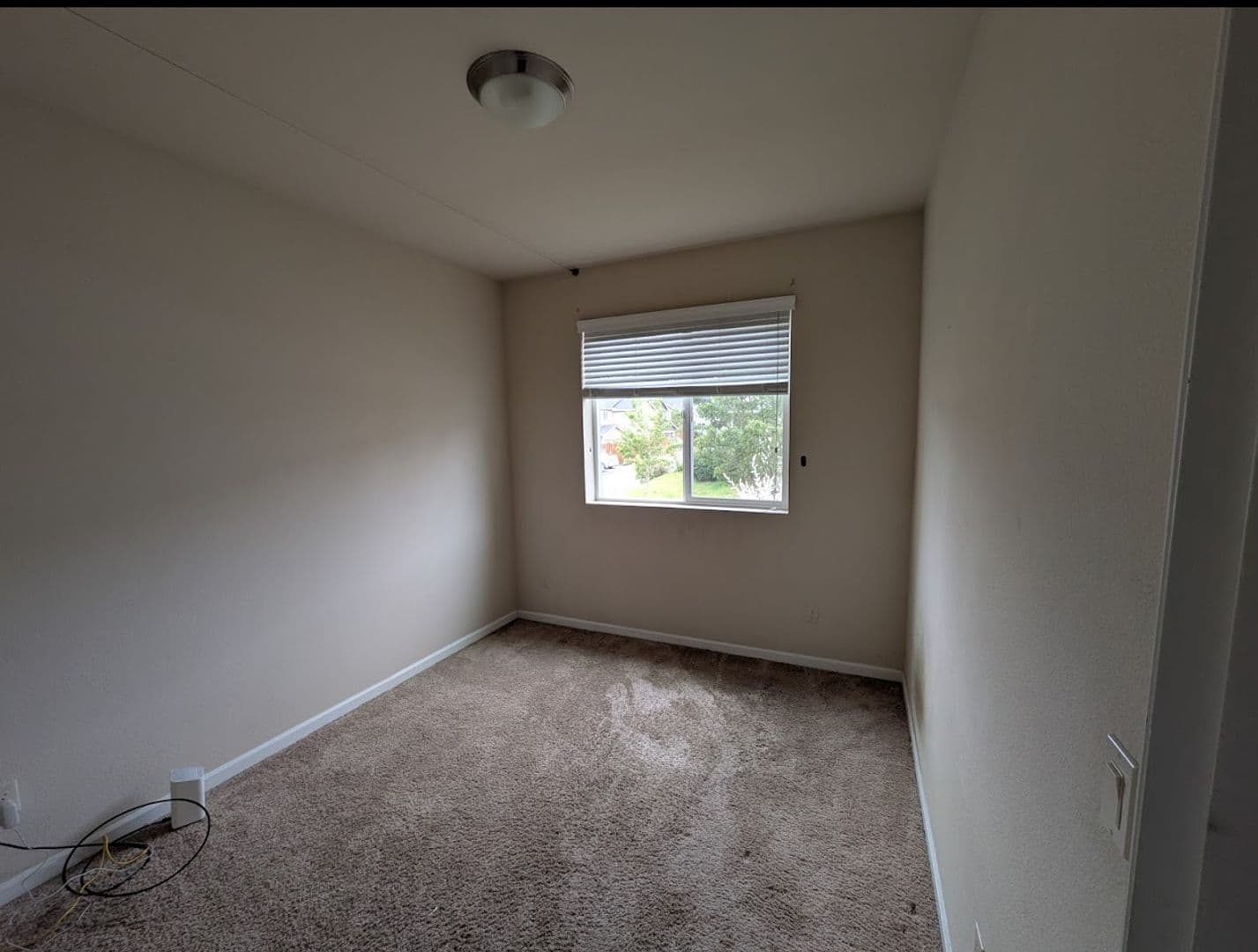 Albany House: 2641 Beehollow Lane NW