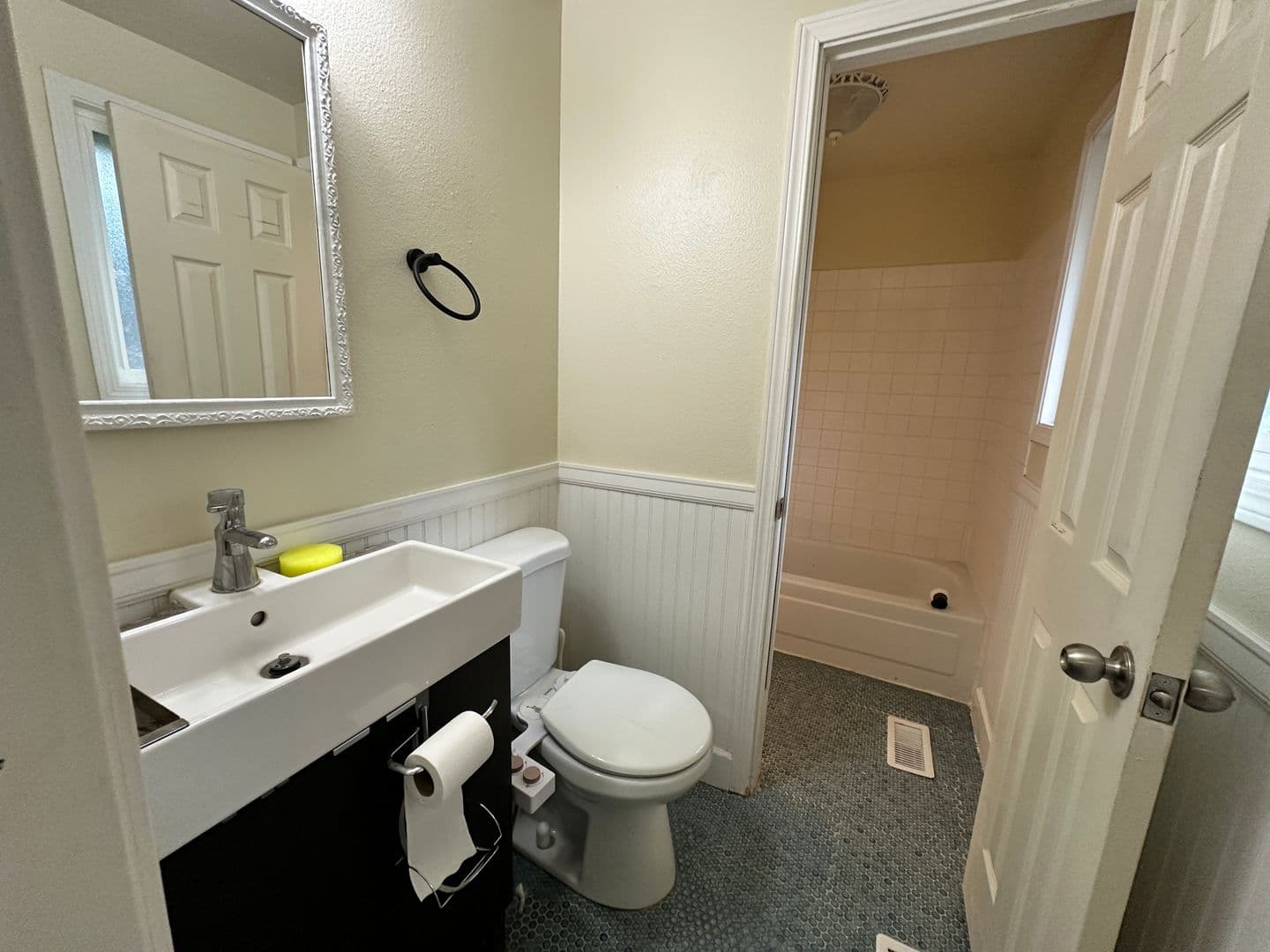 Corvallis House: 2935 NW Satinwood St