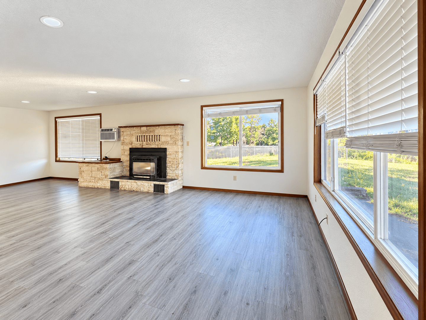 Philomath House: 2136 Main St #A