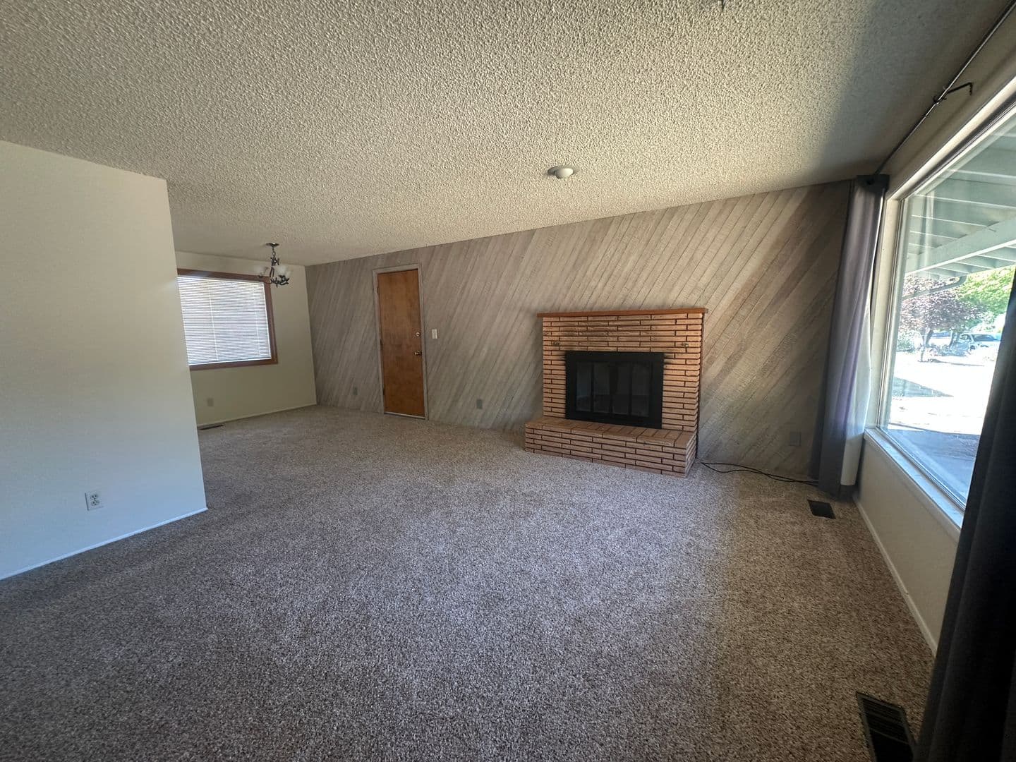 Corvallis House: 1115 NW 35th St
