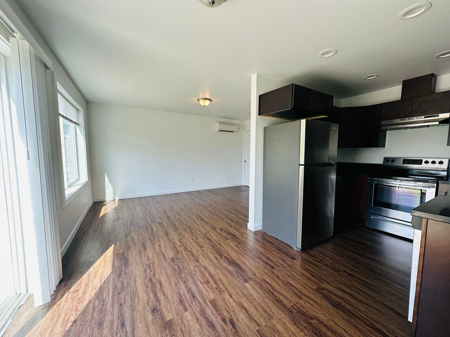 Sweet Home Townhome: 1284 44th Ave